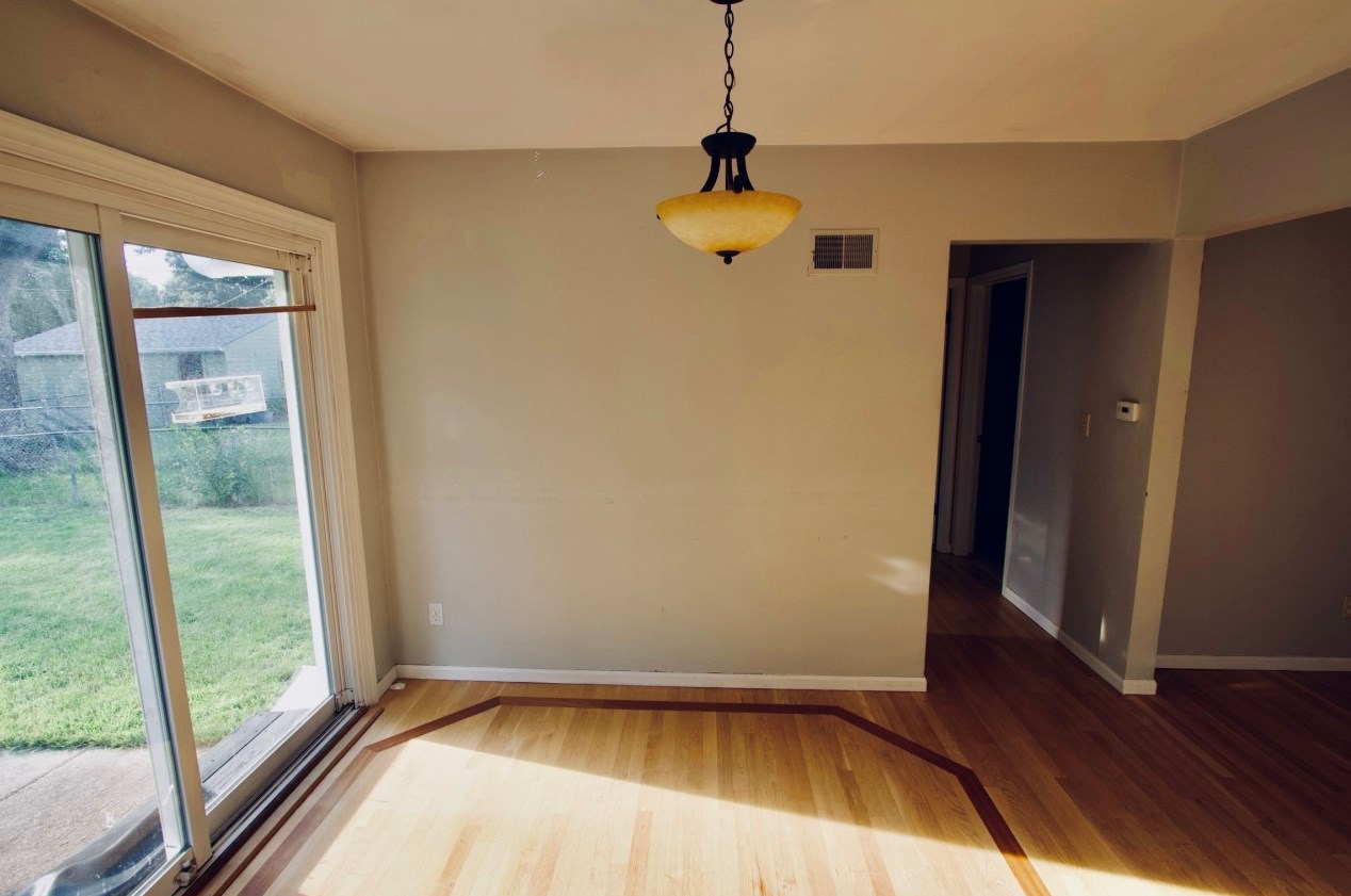 2855 89th St, Milwaukee WI  53222-4603 exterior