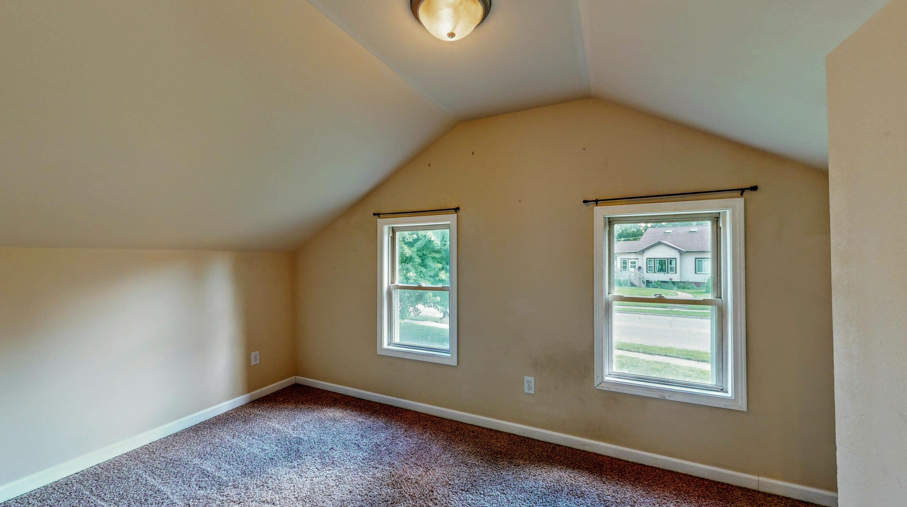 1418 Main St, Watertown WI  53094-4035 exterior