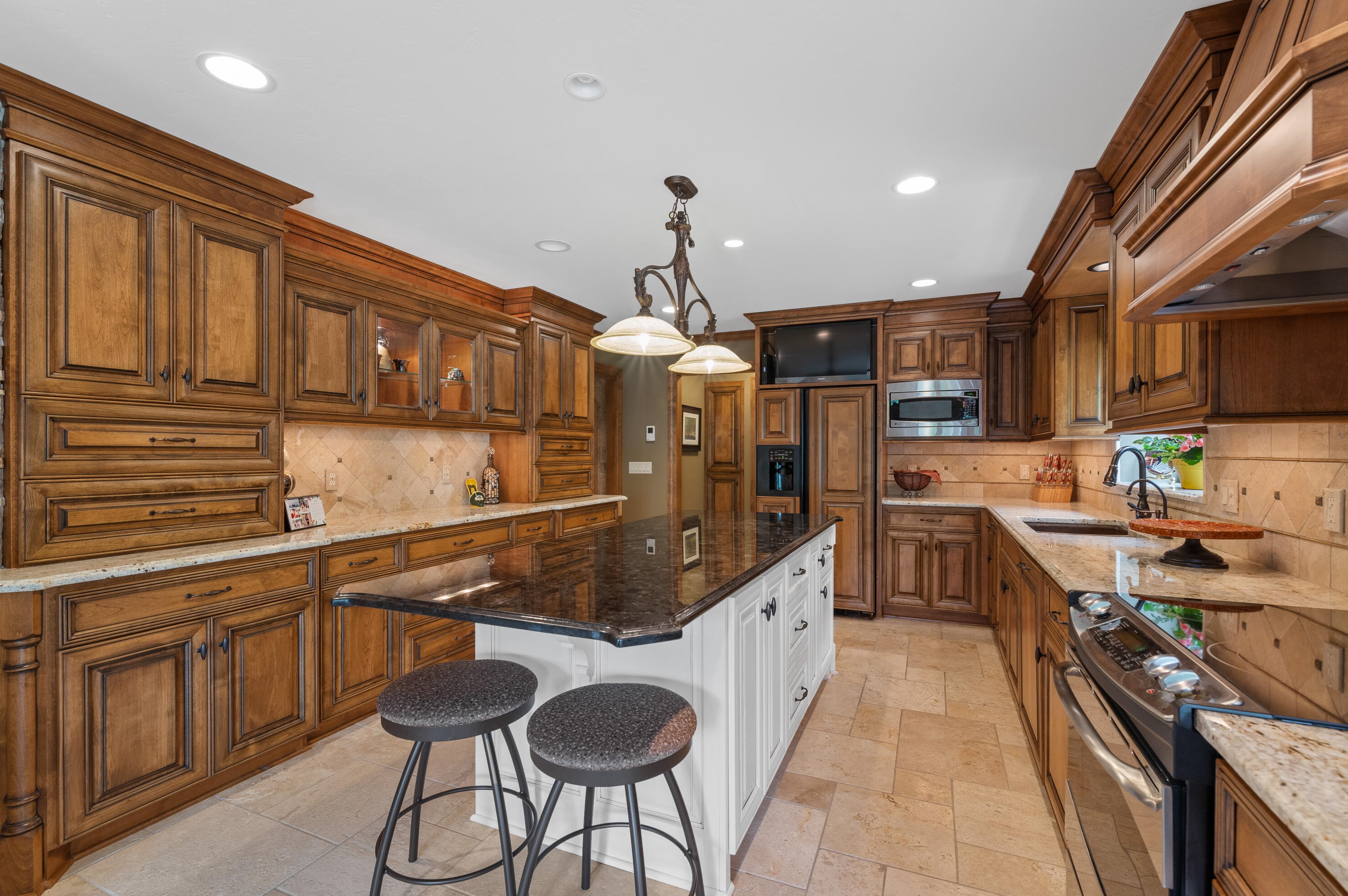 3172 Willow Gate Pass, Colgate, WI 53017