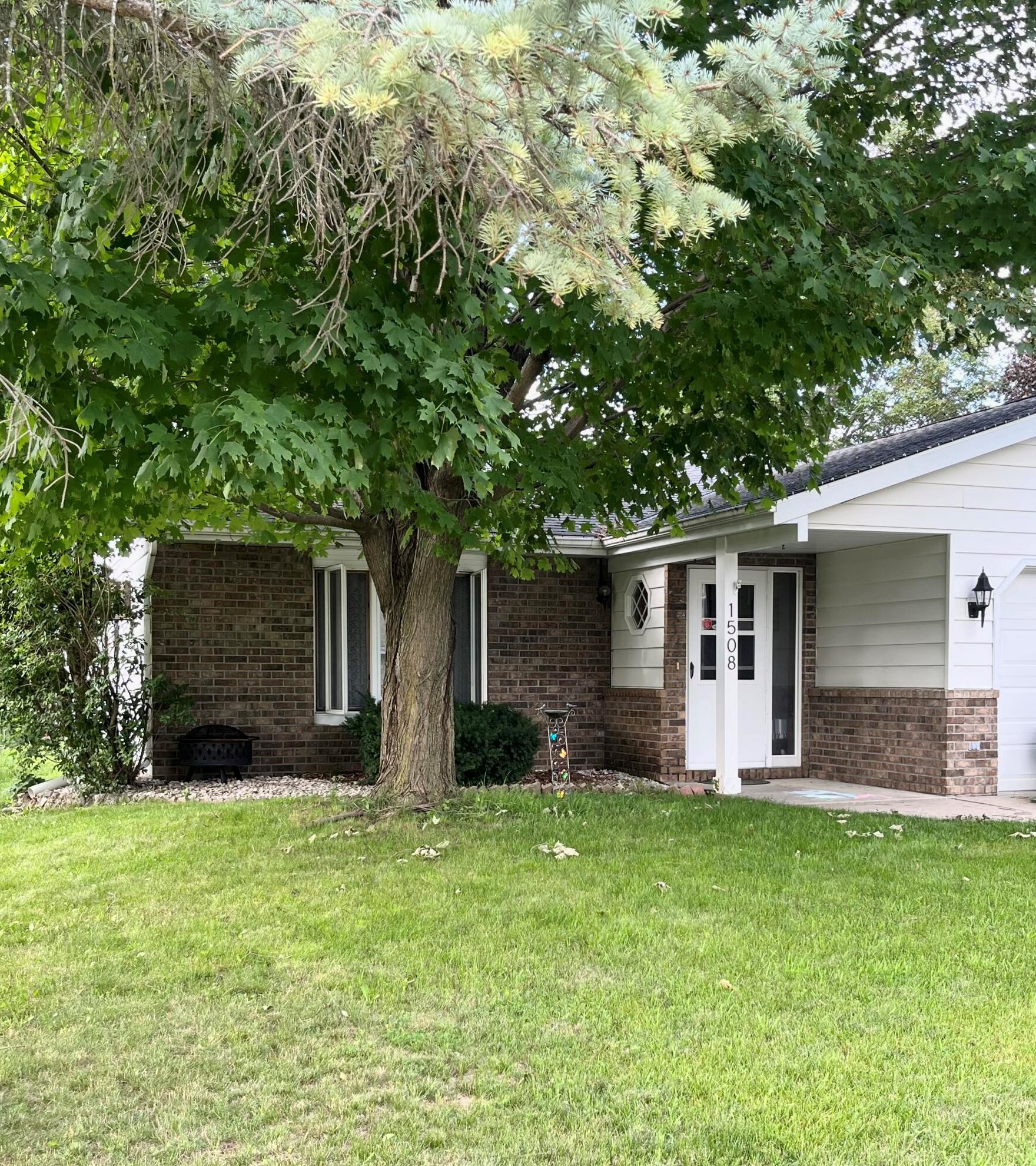 1508 Hans St #1510, West Bend, WI 53090