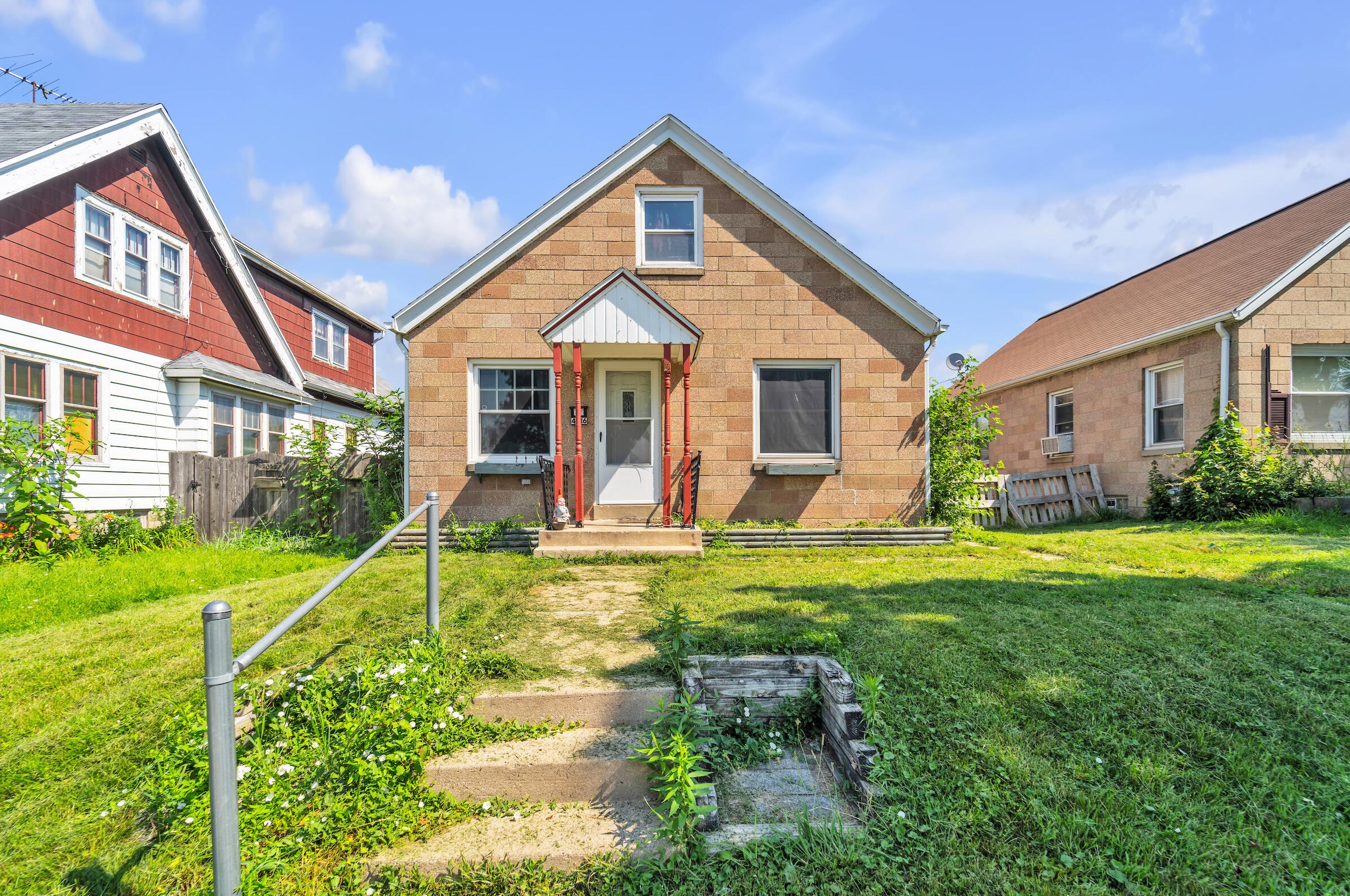 4016 W Orchard St, Milwaukee, WI 53215