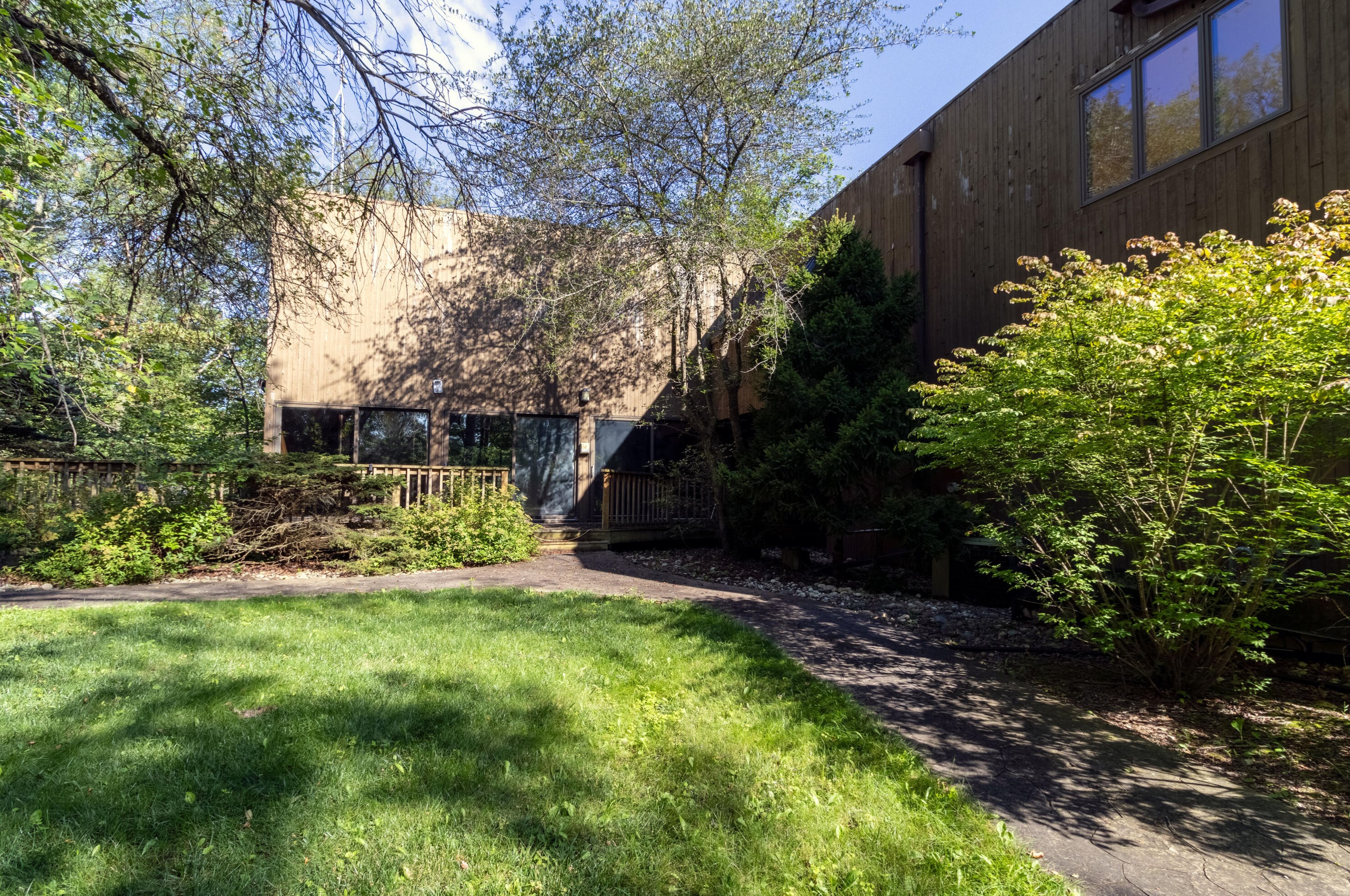 5942 Bender Ct, Lyons, WI 53105