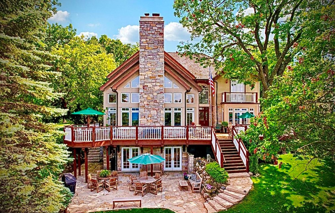 1056 S Lake Shore Dr #pier 512, Fontana, WI 53125