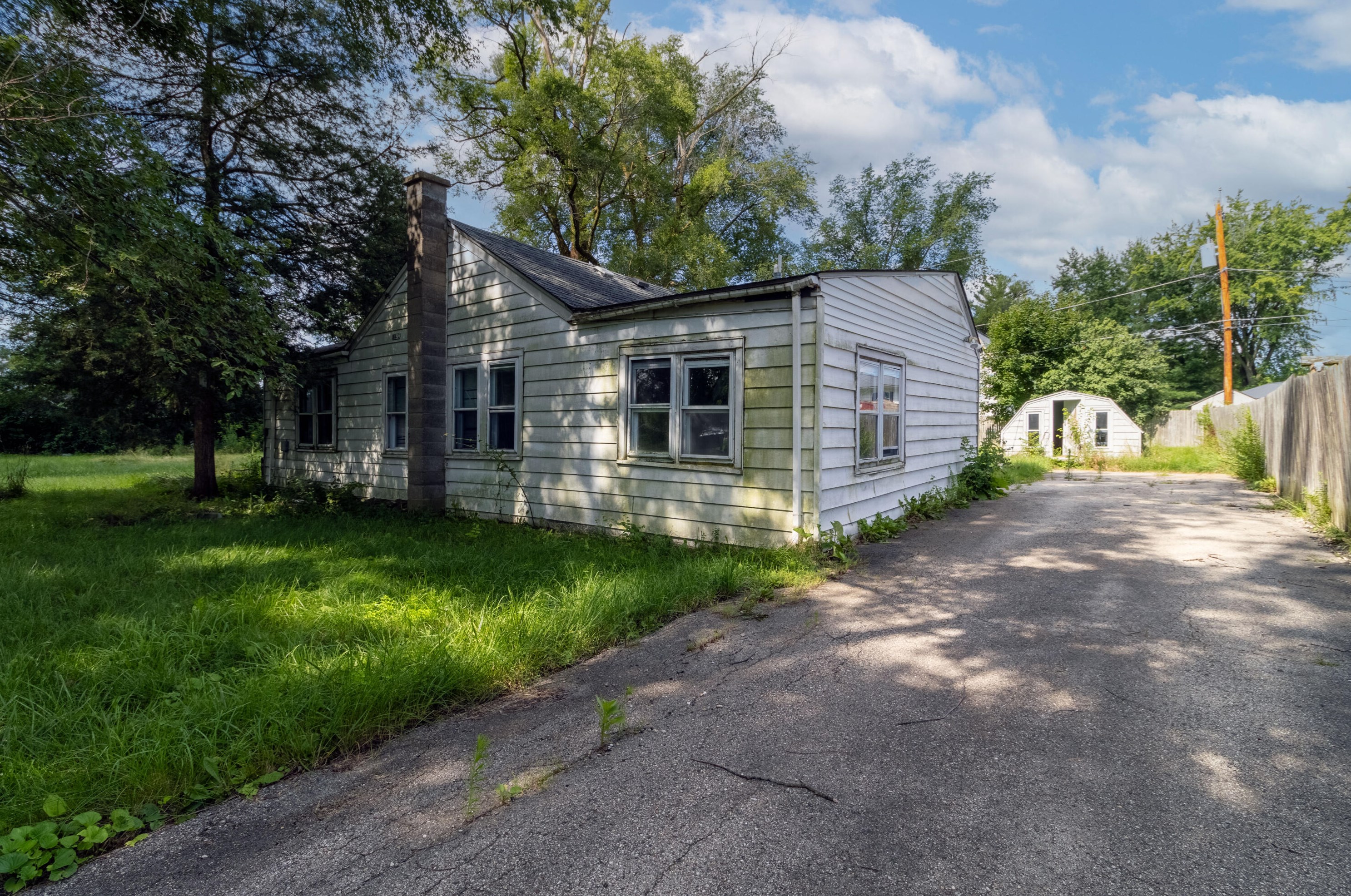8422 Horizon Dr, Lyons, WI 53105