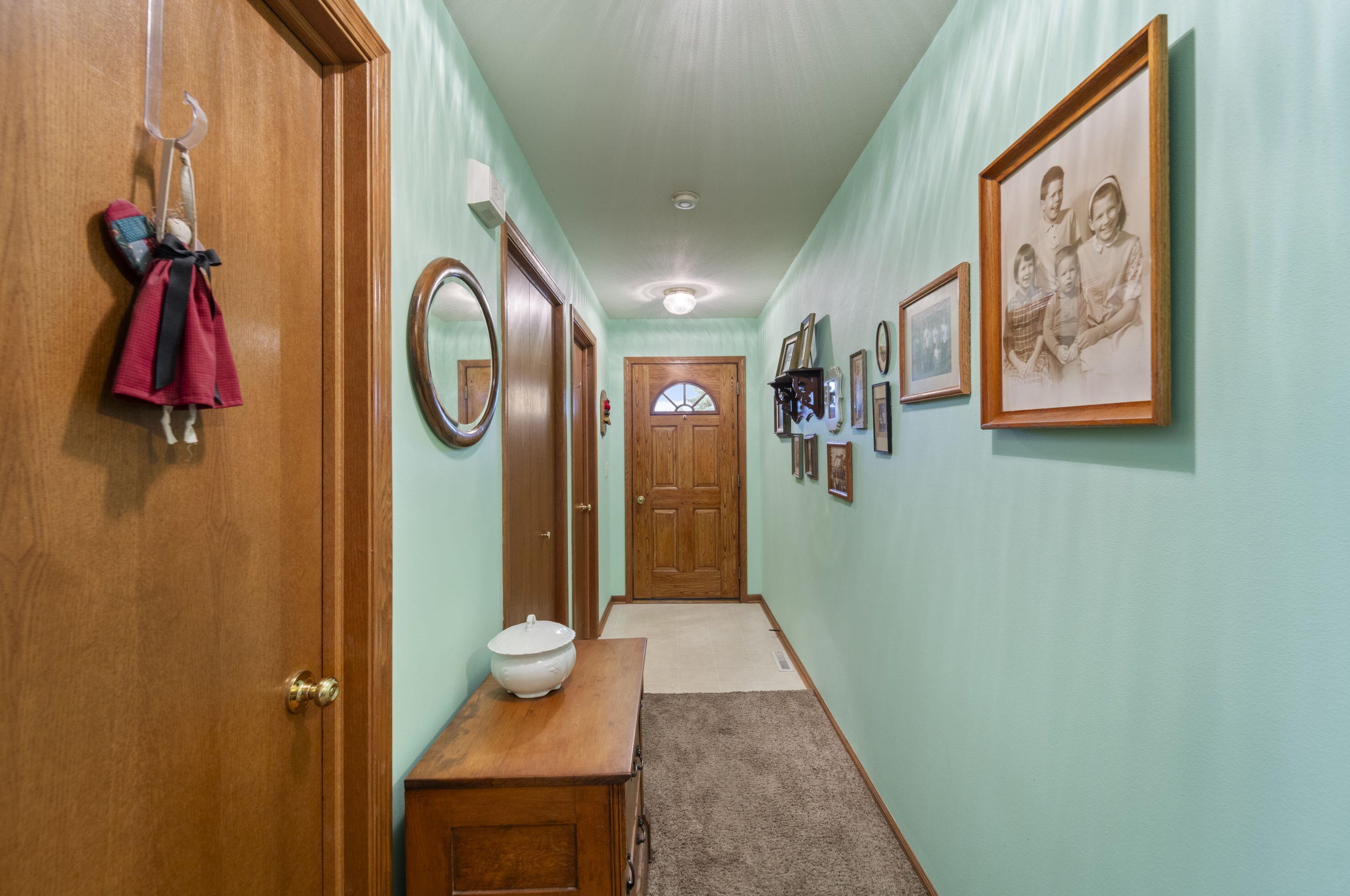 1646 Goldenrod Cir, West Bend, WI 53095-5413