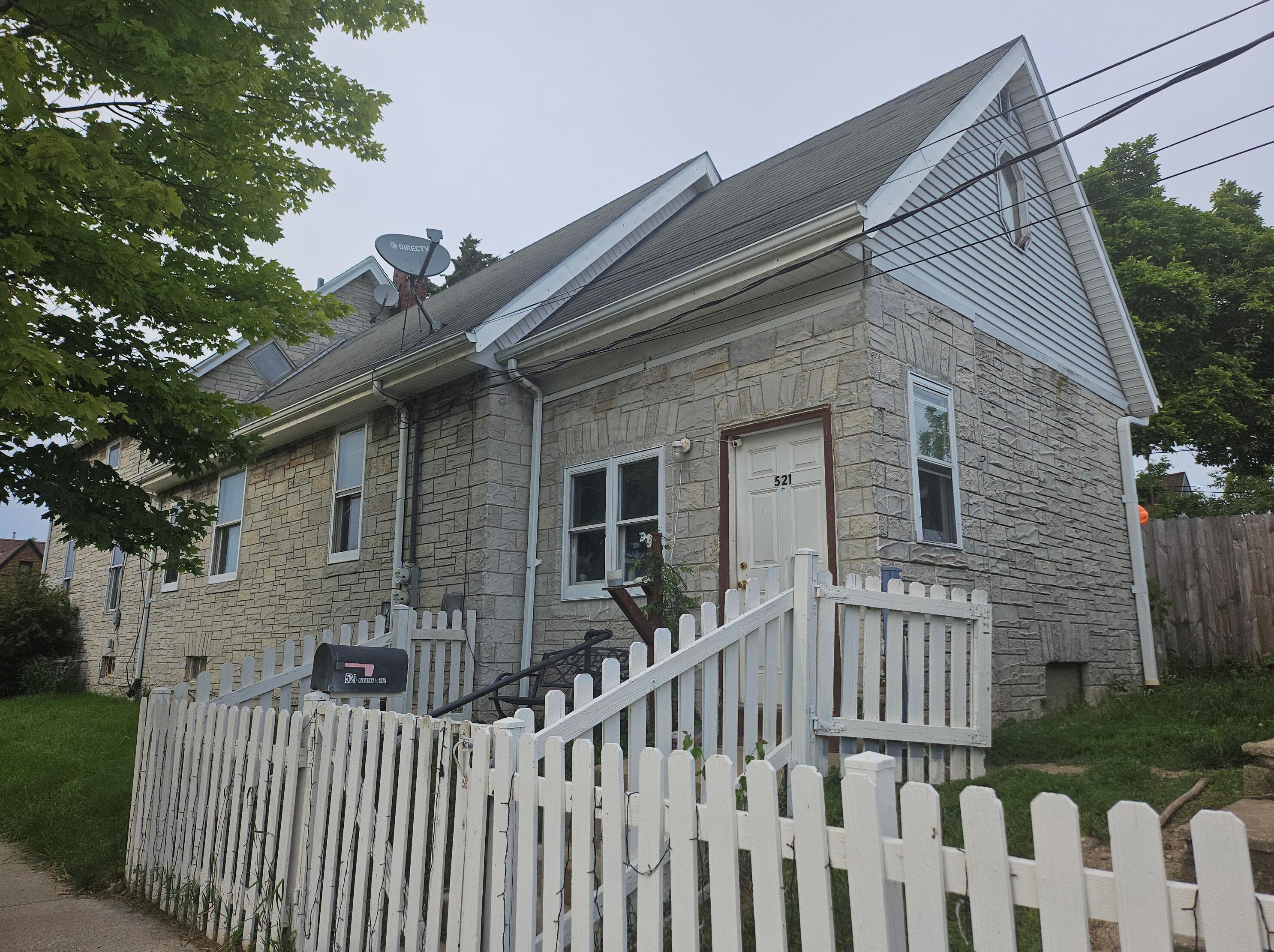 519 Michigan Ave #521, South Milwaukee, WI 53172