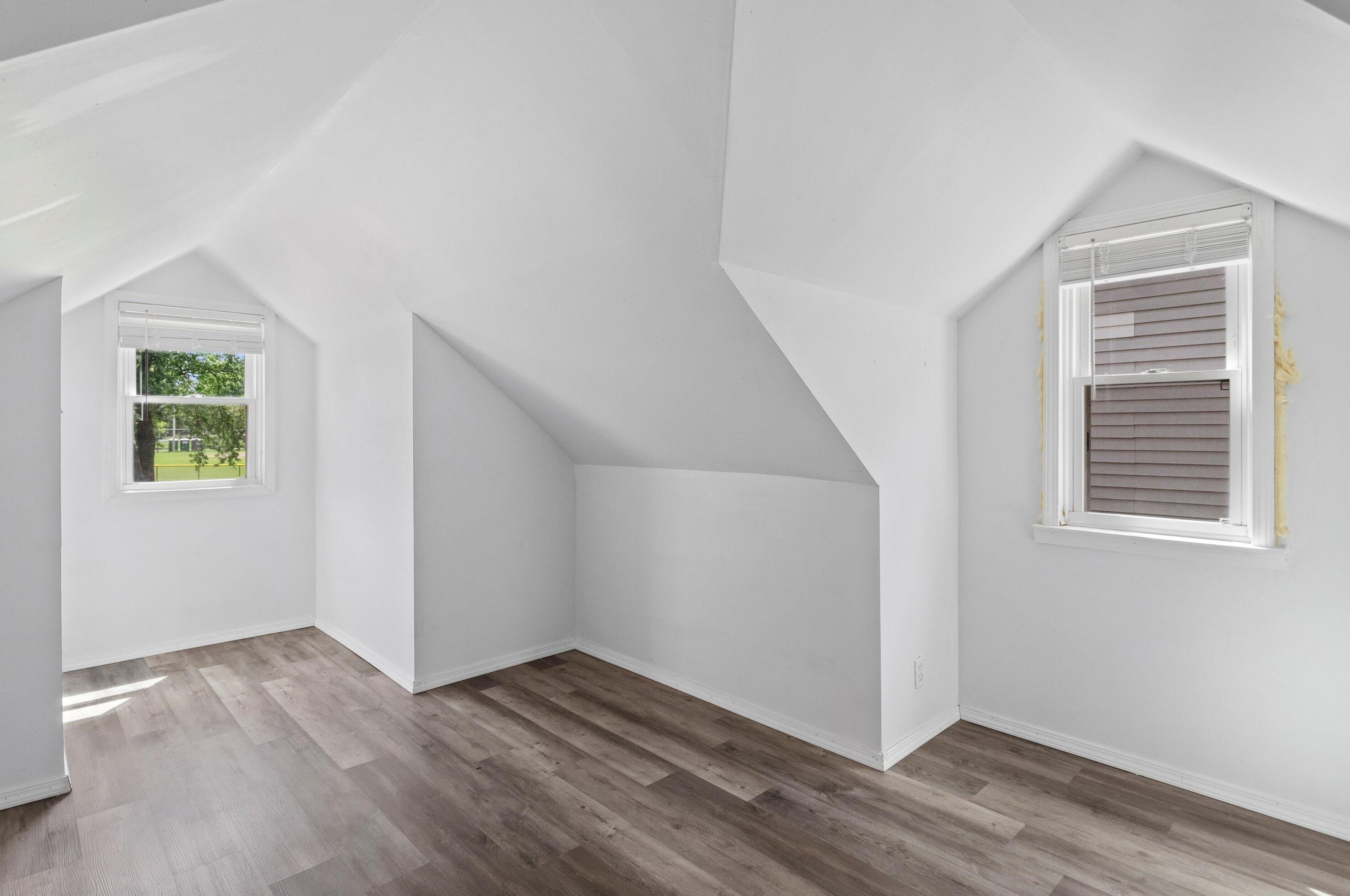 4216 Burleigh St, Milwaukee WI 53210-1761 exterior