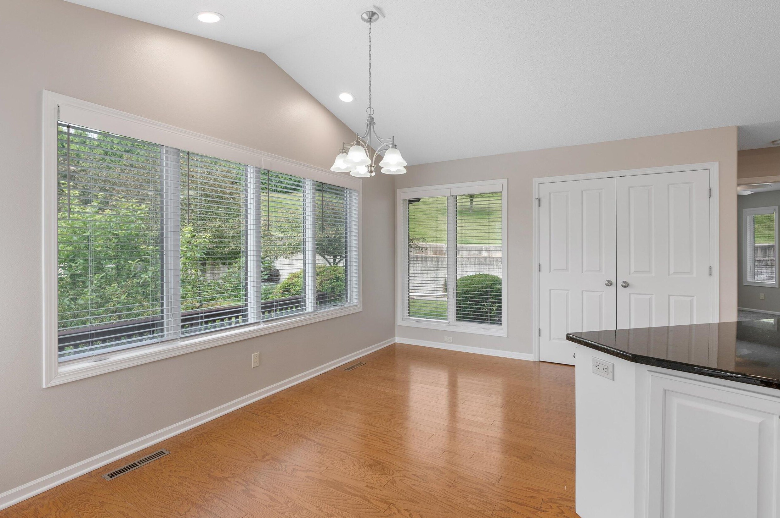492 S German St, Mayville, WI 53050