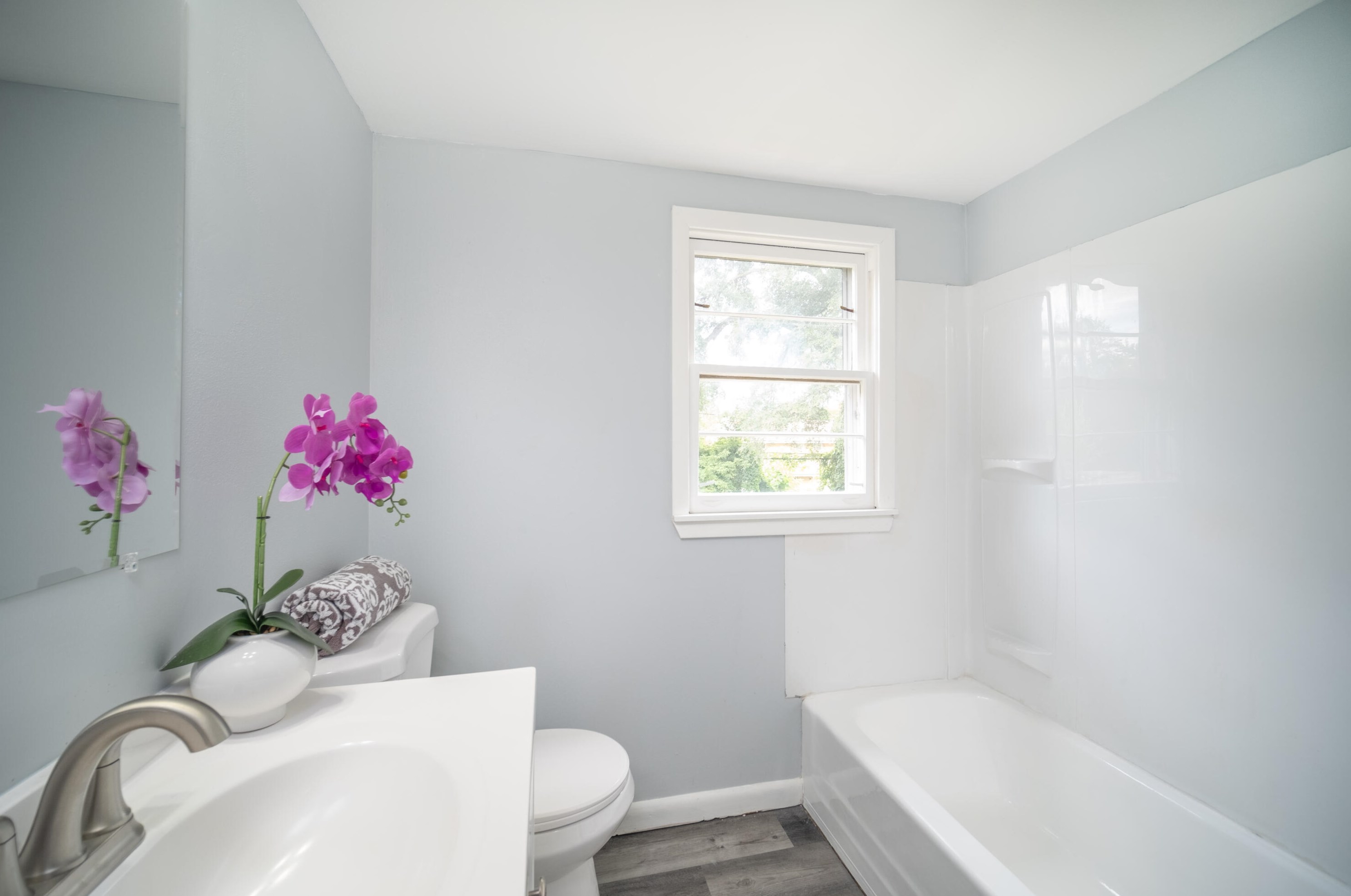 6544 56, Milwaukee WI 53223-5916 exterior