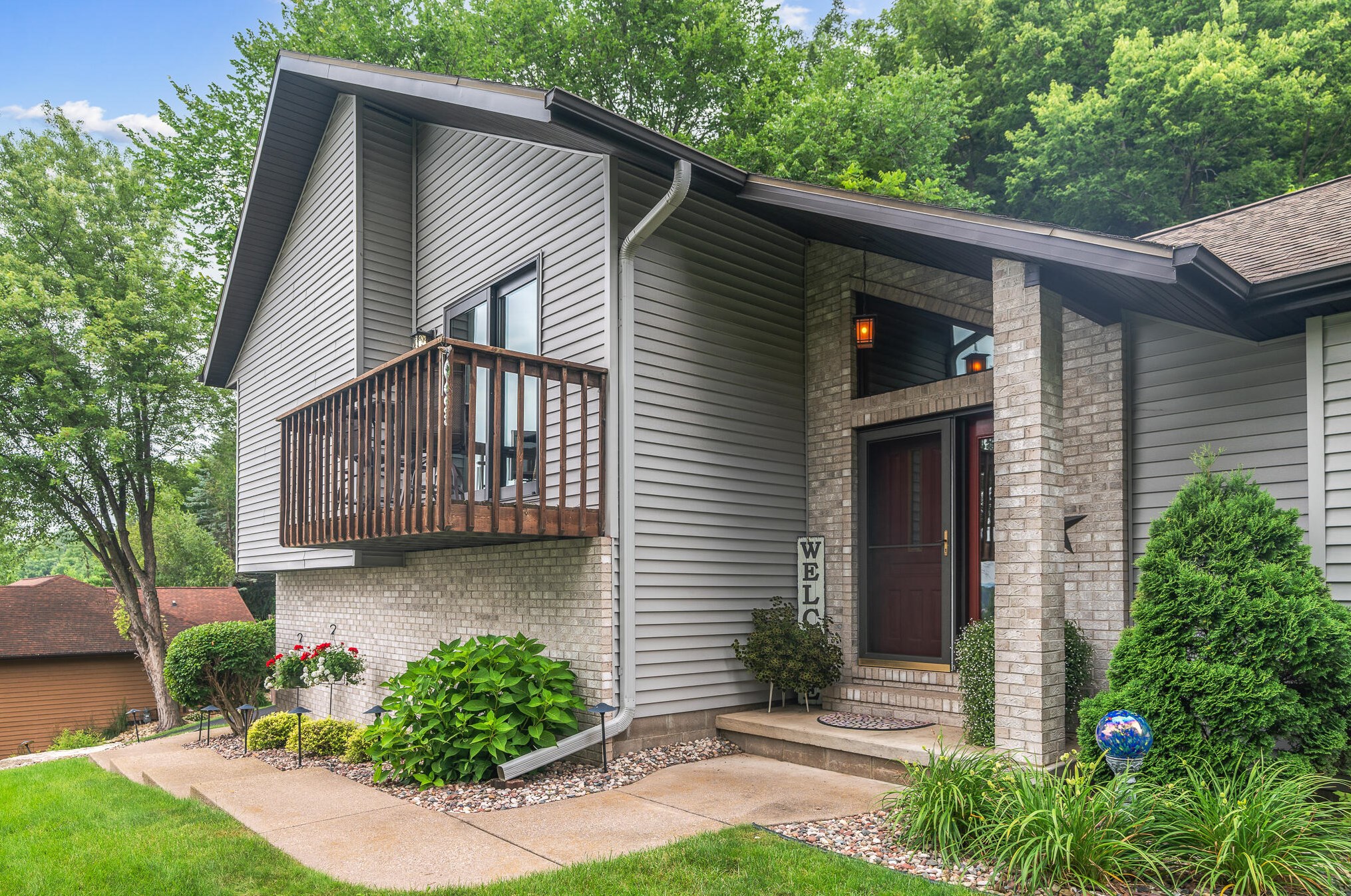 4635 Cliffside Dr, La Crosse, WI 54601