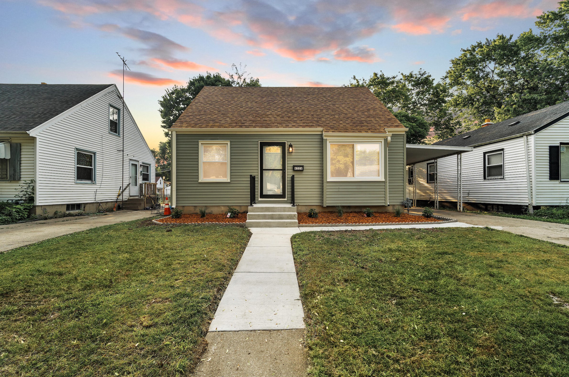 4526 N 45th St, Milwaukee, WI 53218