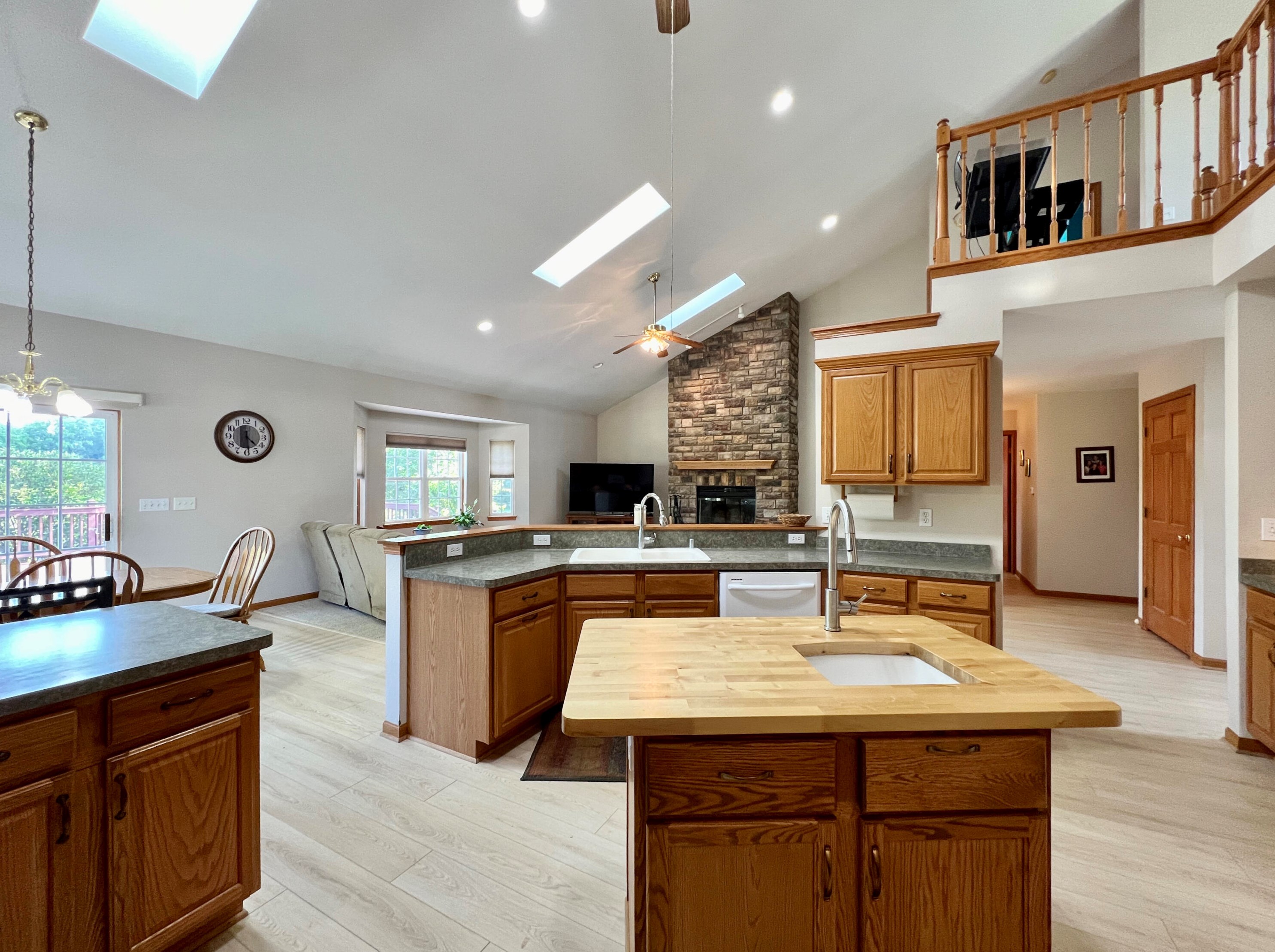 3945 Woodridge Ct, Colgate, WI 53017