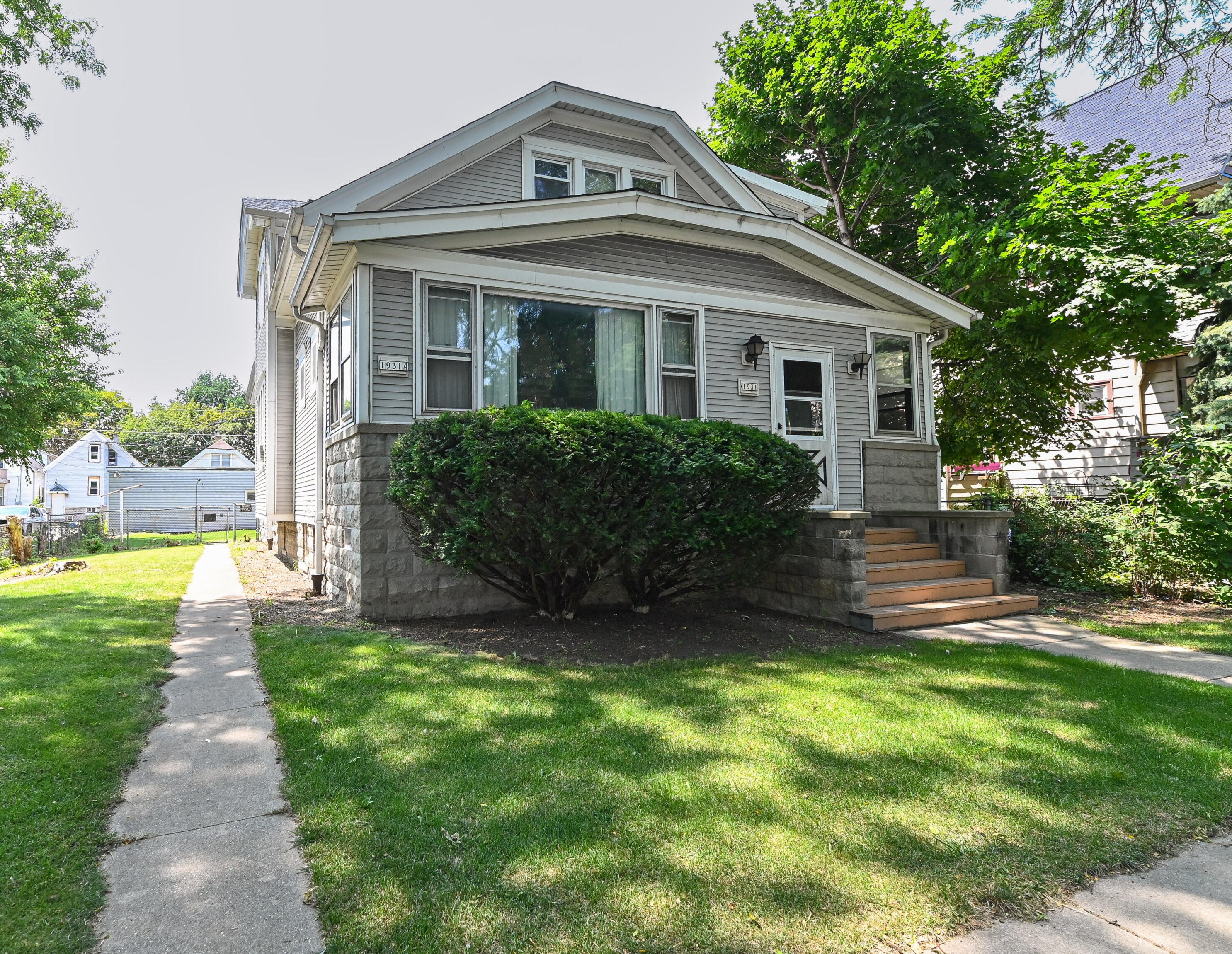 1931 S Layton Blvd #1931a, Milwaukee, WI 53215