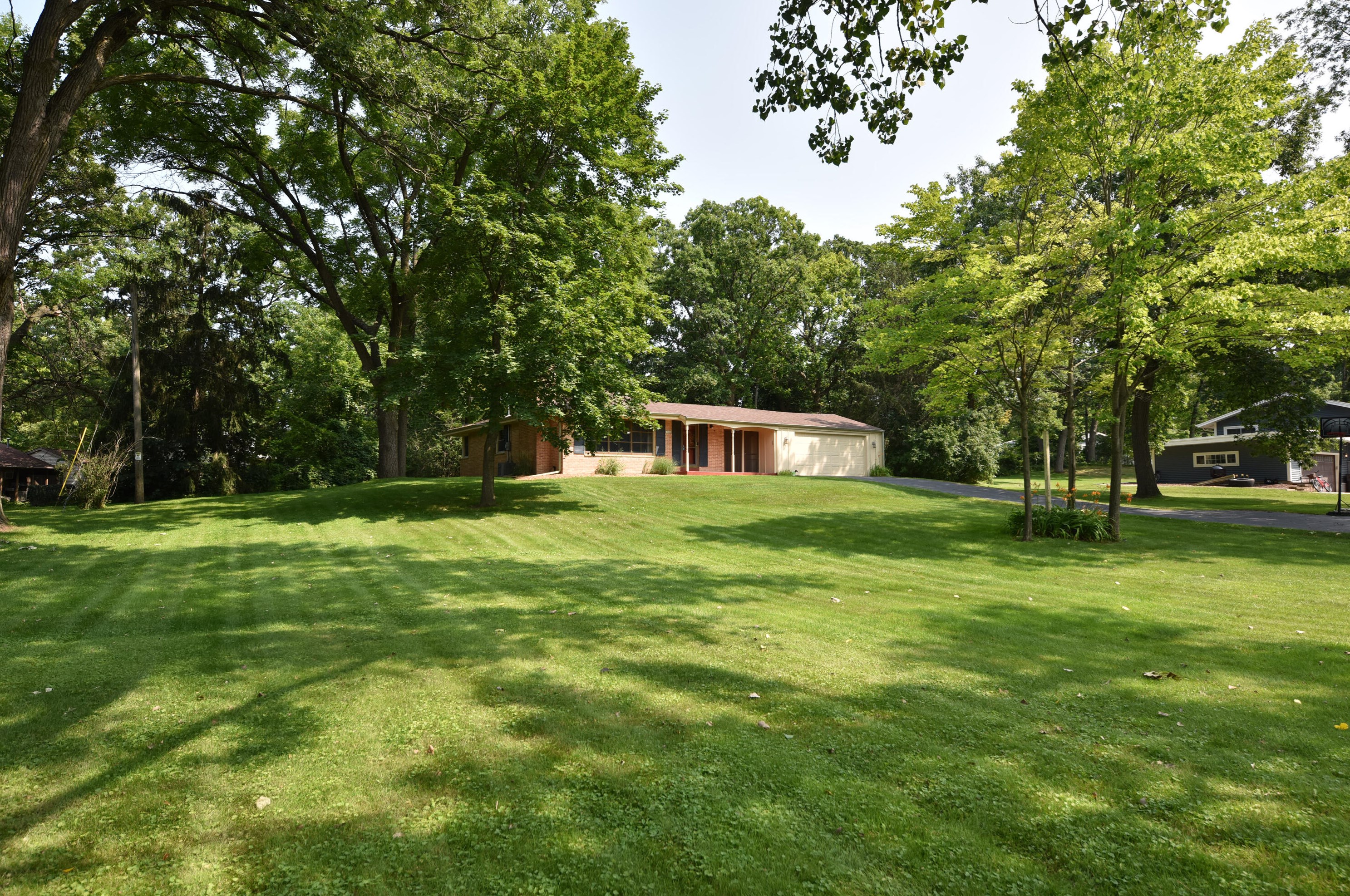12106 W Elmwood Dr, Hales Corners, WI 53132