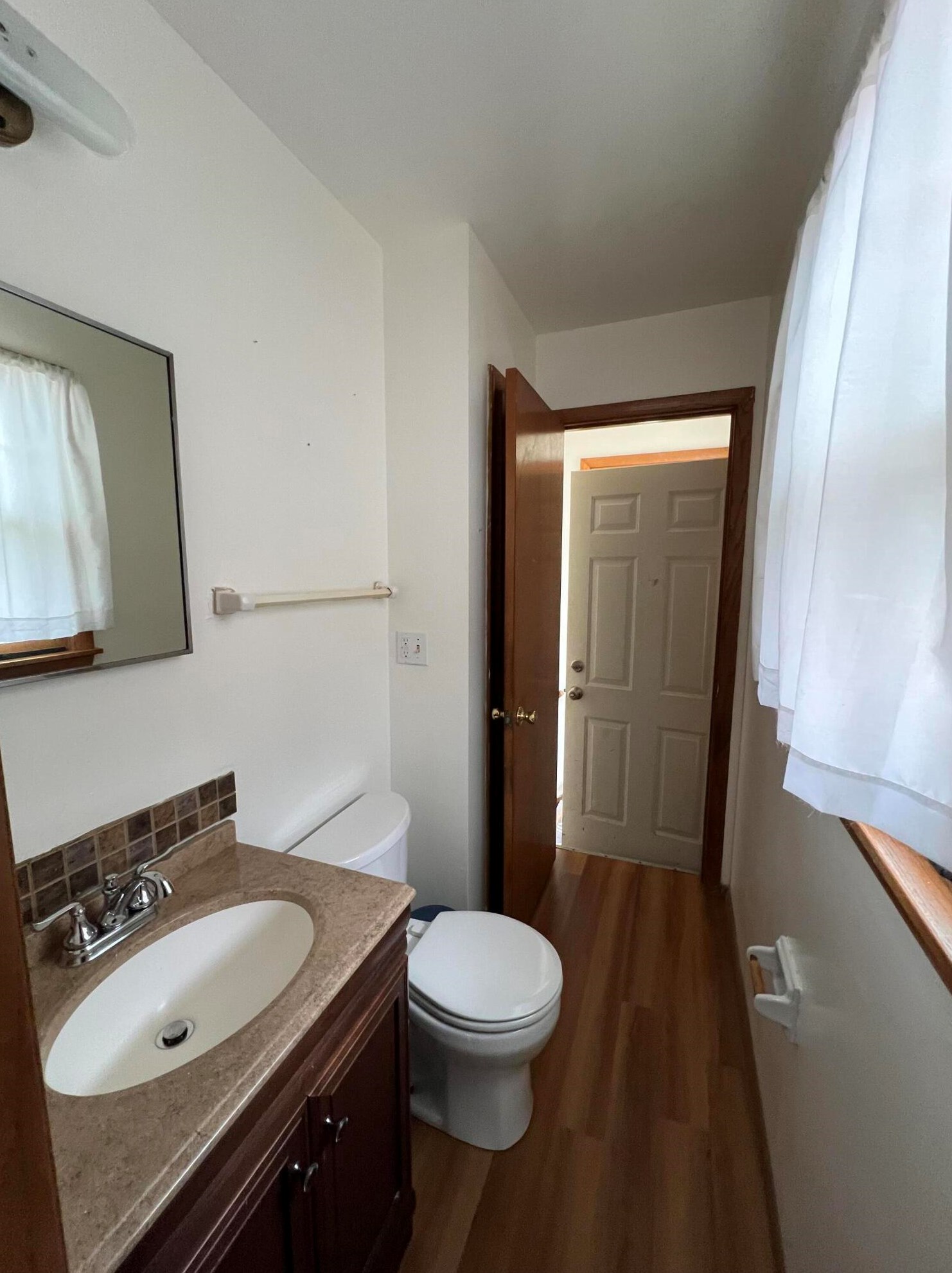 5667 91, Milwaukee WI 53225-2737 exterior