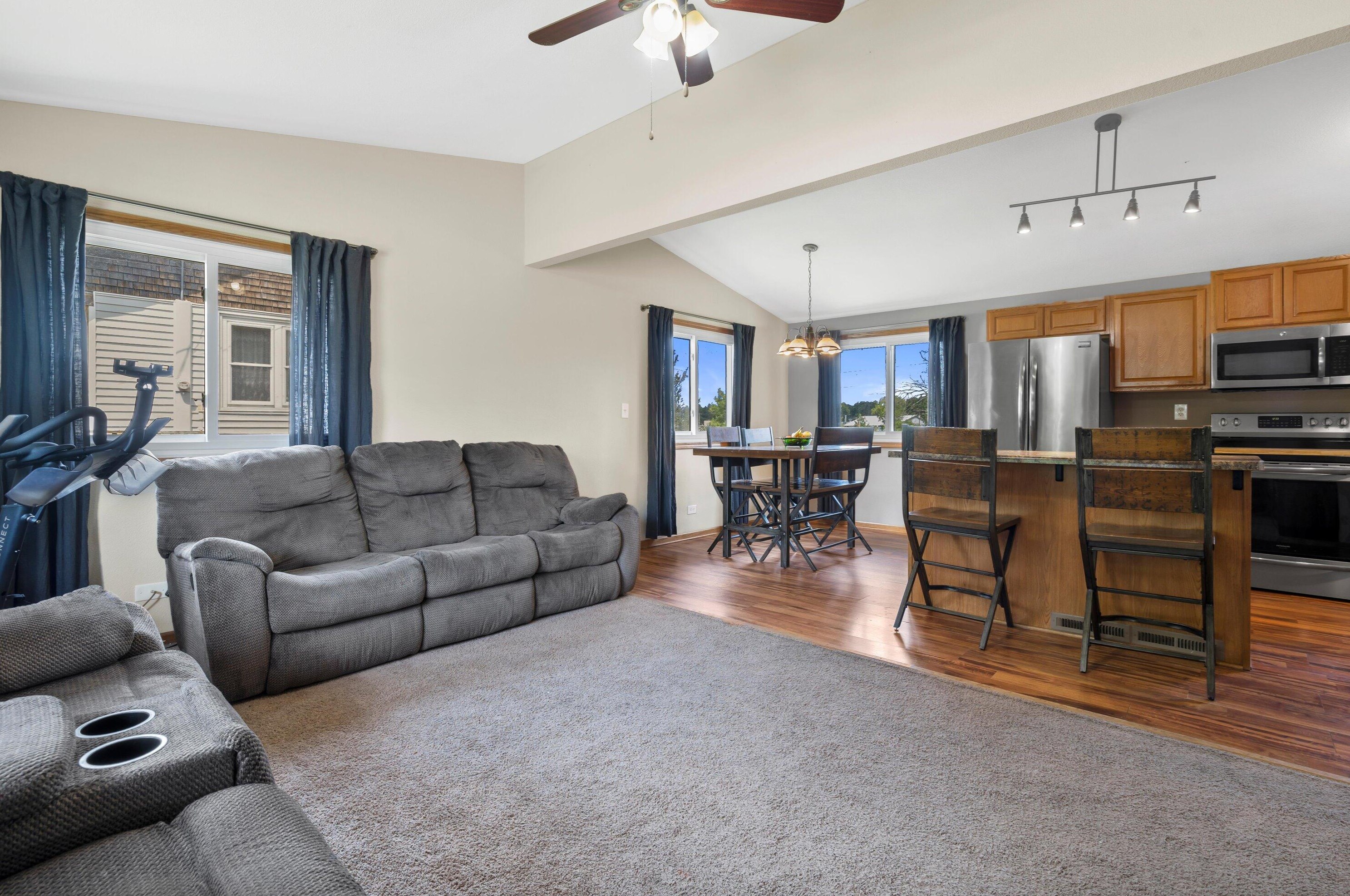 408 River Dr, West Bend, WI 53090