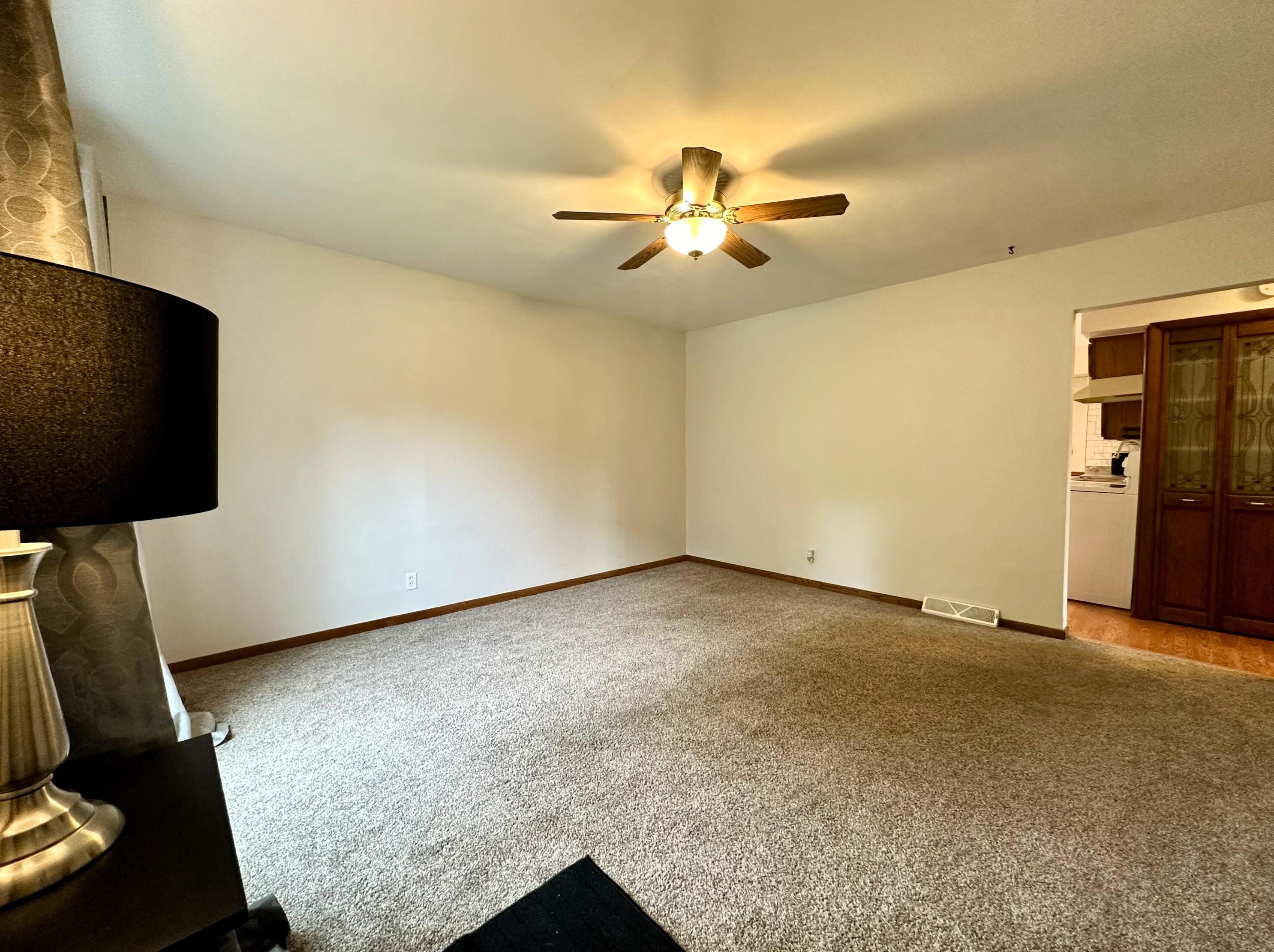 3301 S 57th St, Milwaukee, WI 53219