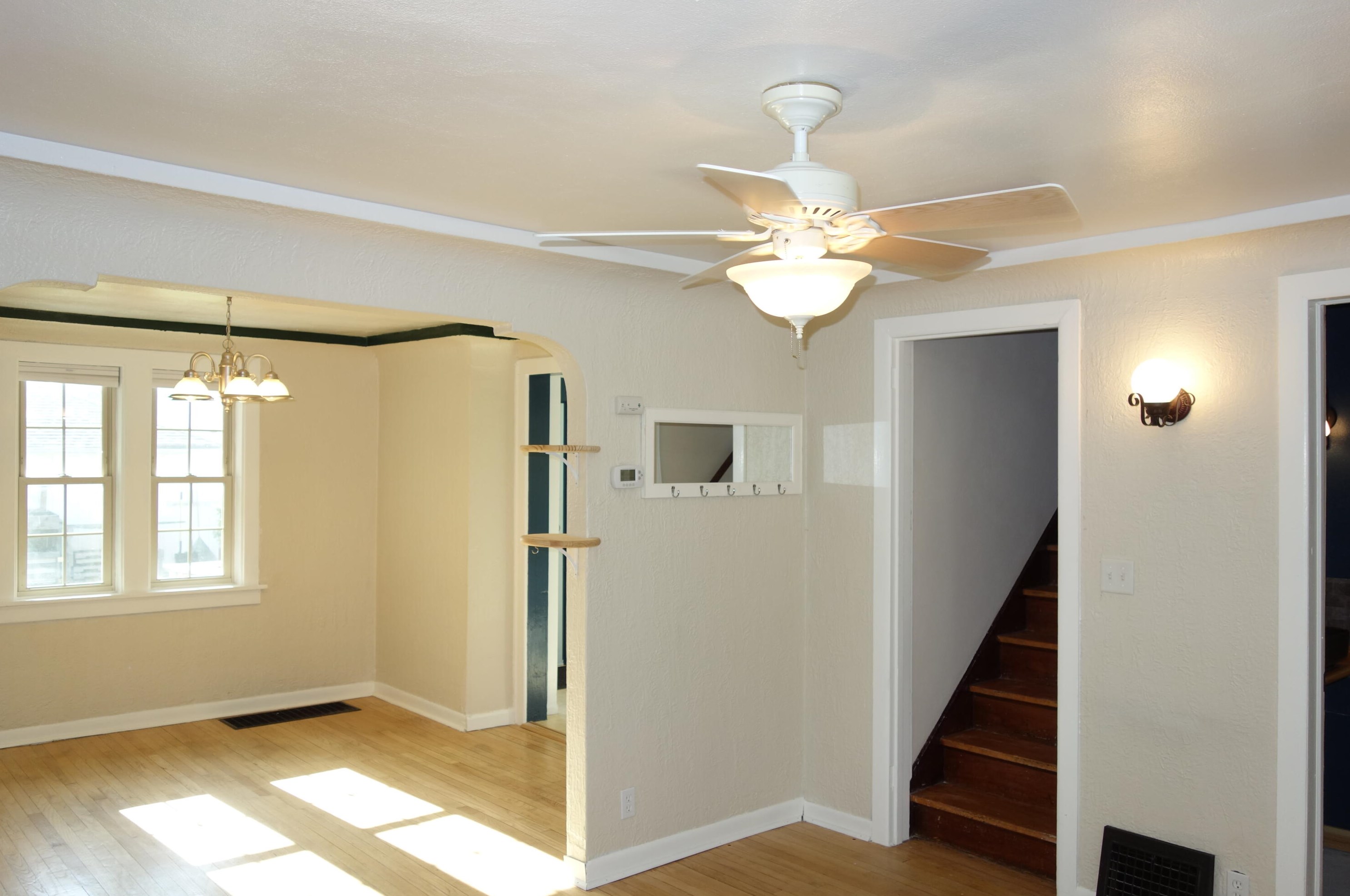 4213 1st St, Milwaukee WI  53212-1019 exterior