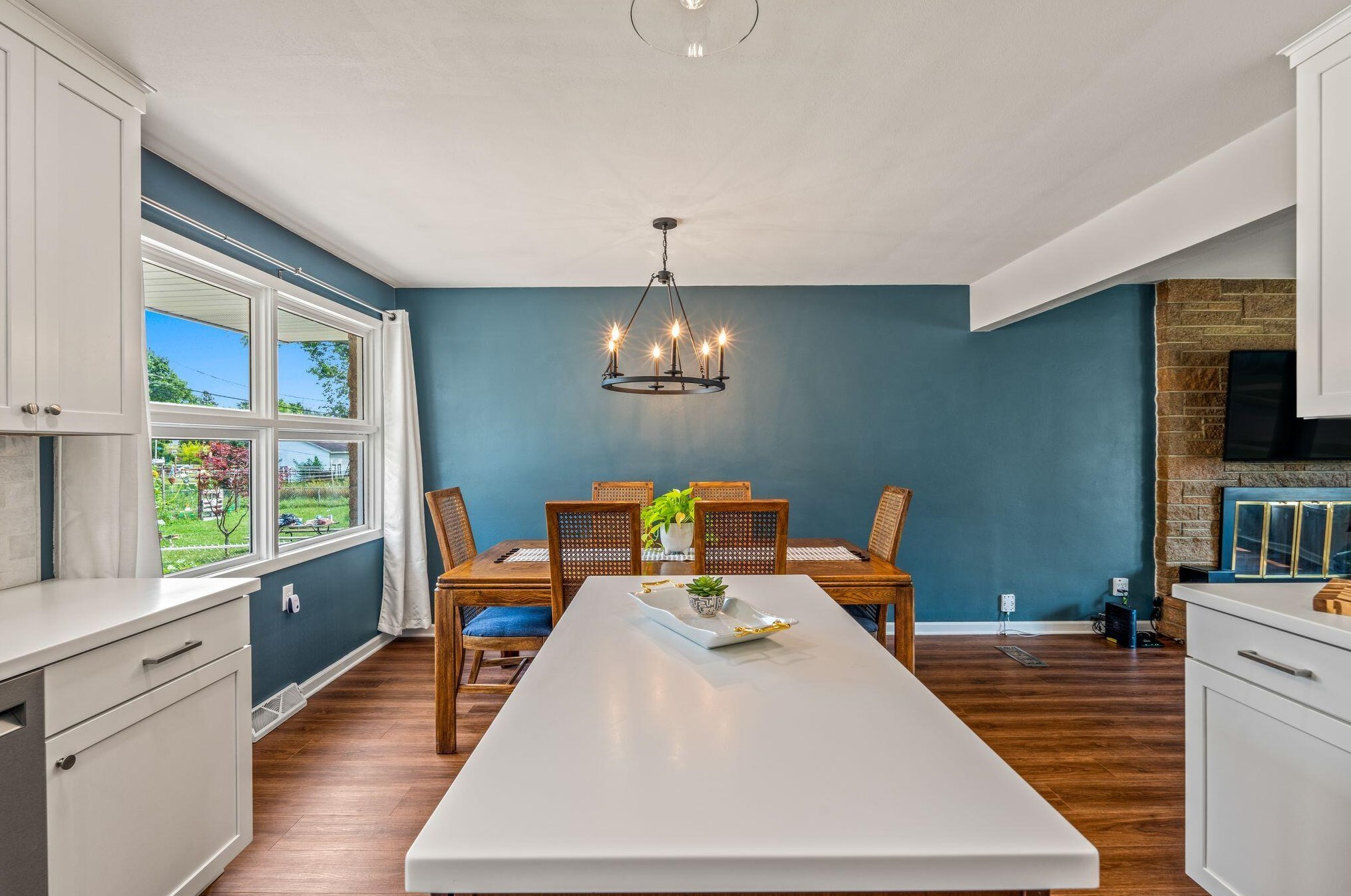 3652 88th St, Milwaukee WI  53228-1532 exterior