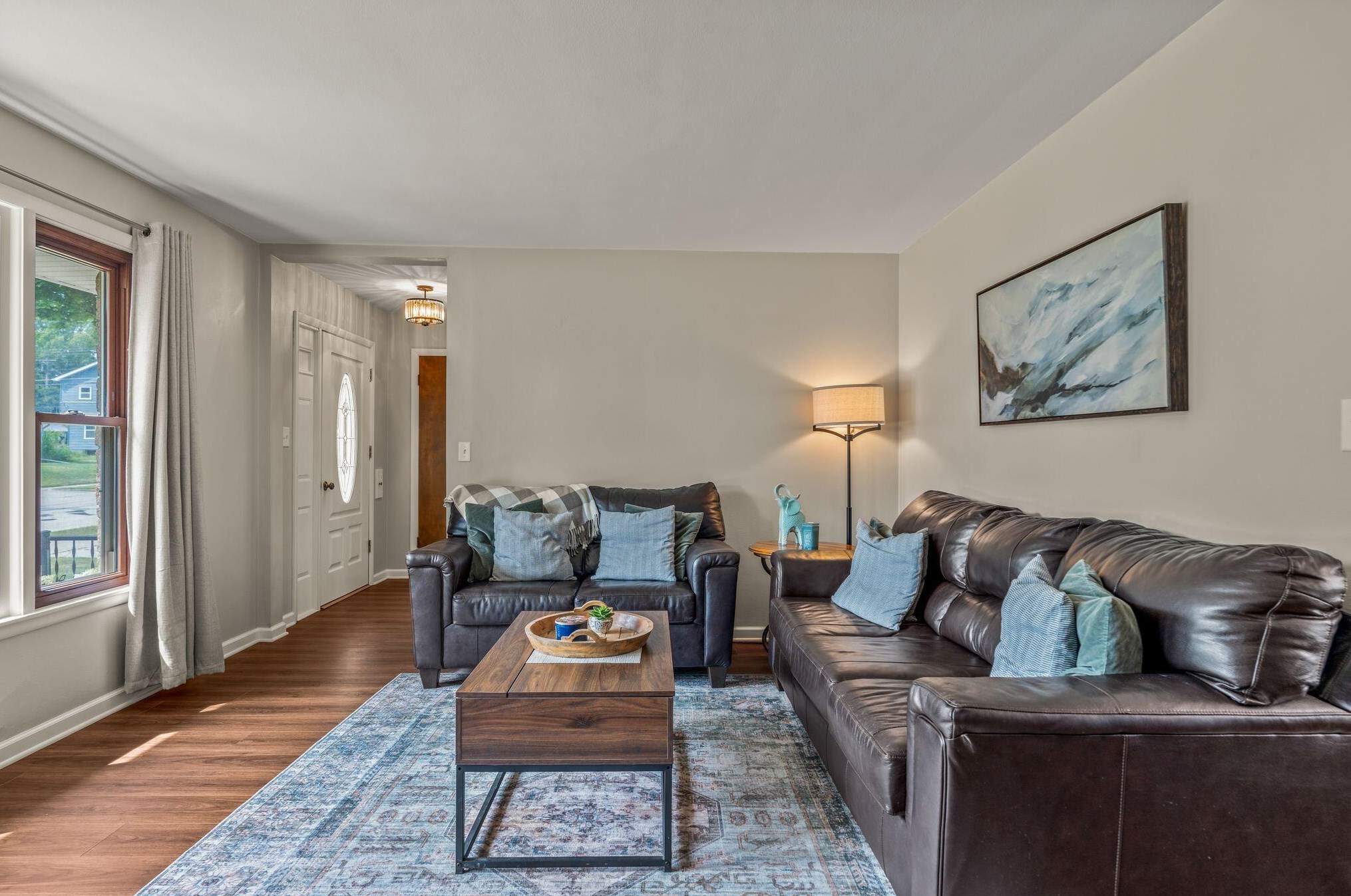 3652 88th St, Milwaukee WI  53228-1532 exterior