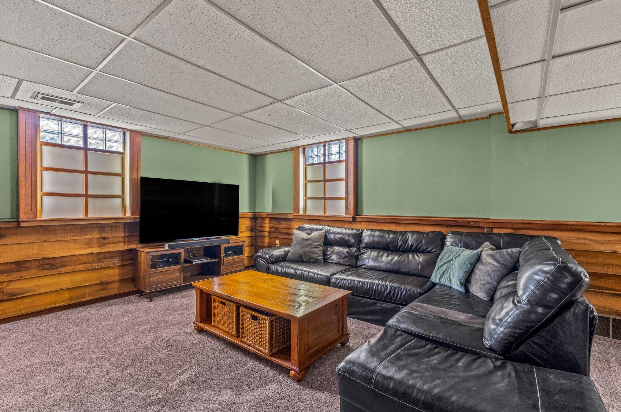 3652 88th St, Milwaukee WI  53228-1532 exterior