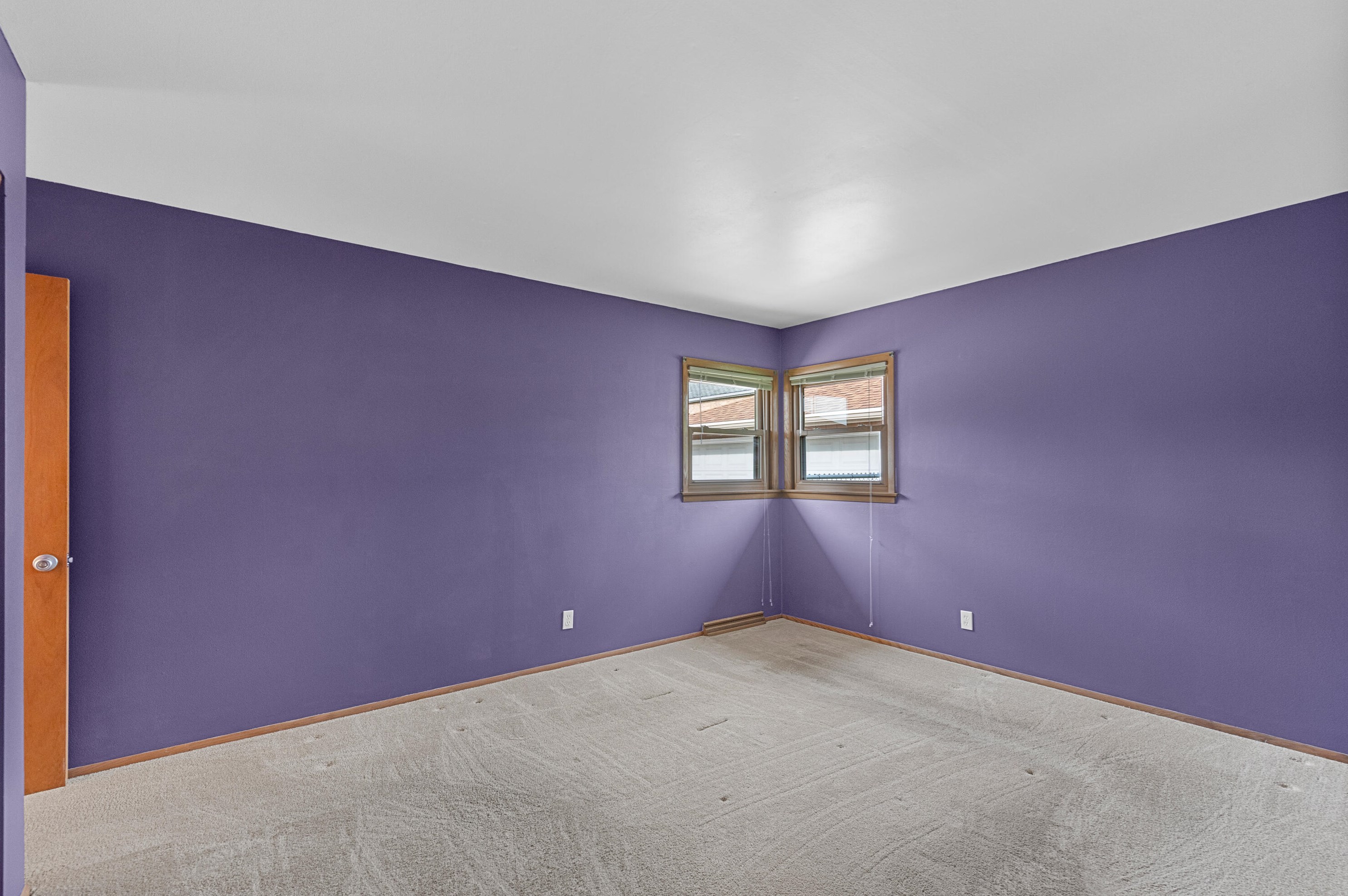 2551 93, Milwaukee WI 53226-1703 exterior