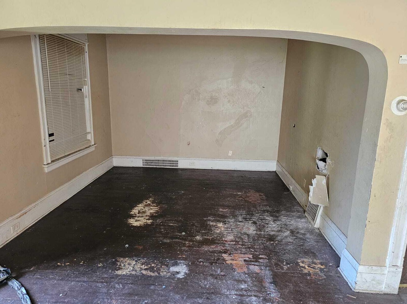 2654 49th St, Milwaukee WI  53219-3219 exterior