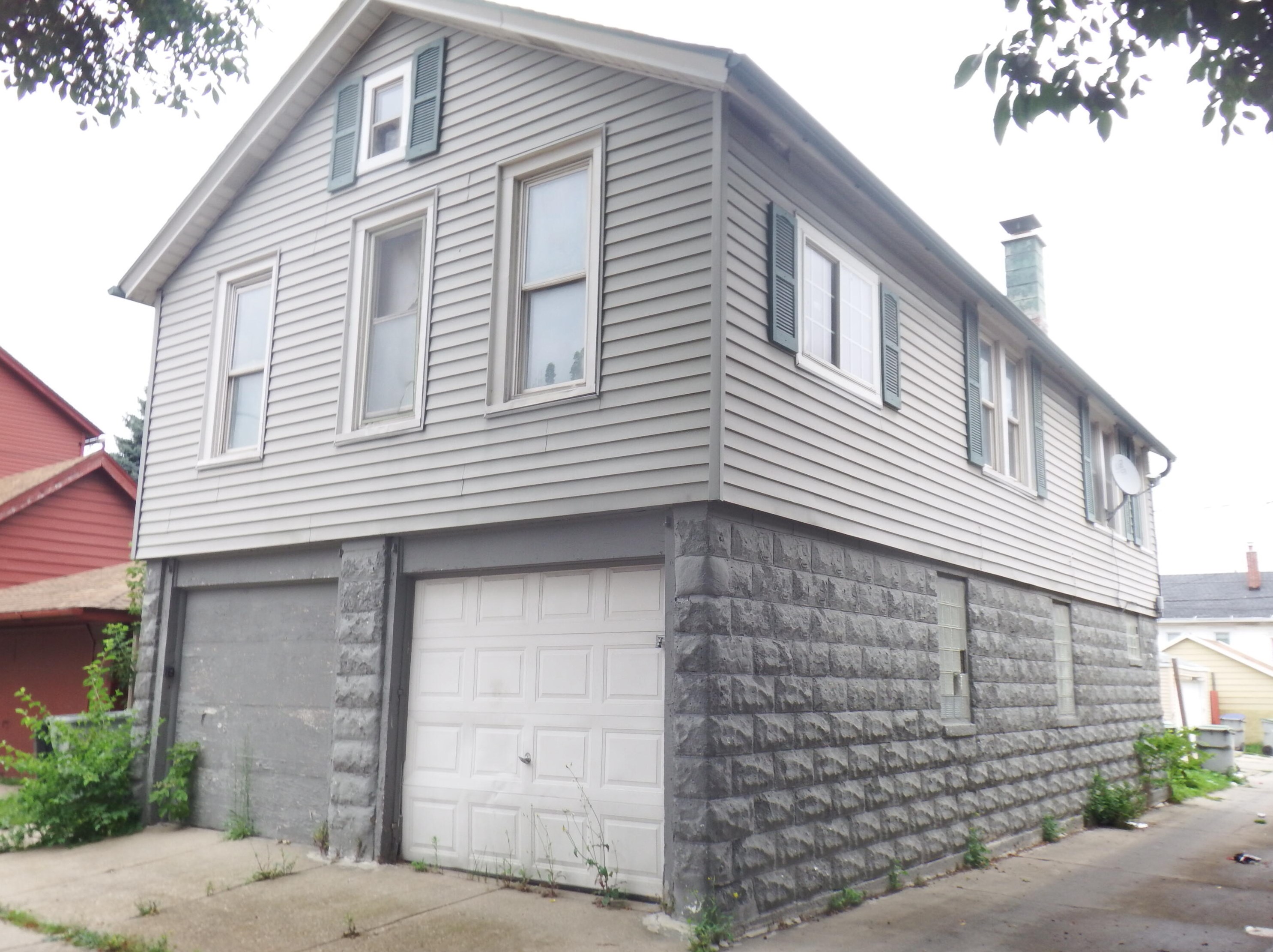 1814 S 12th St, Milwaukee, WI 53204