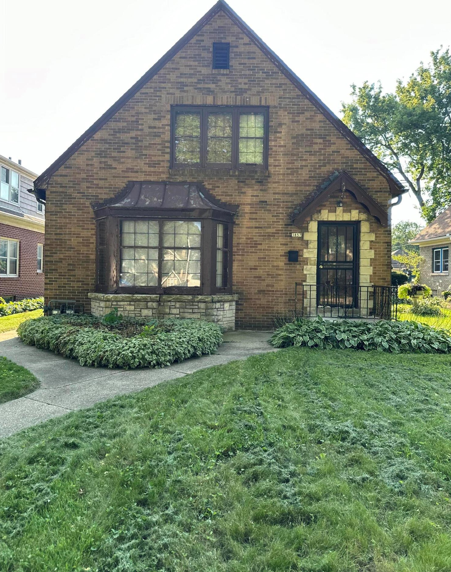 3857 N 38th St, Milwaukee, WI 53216