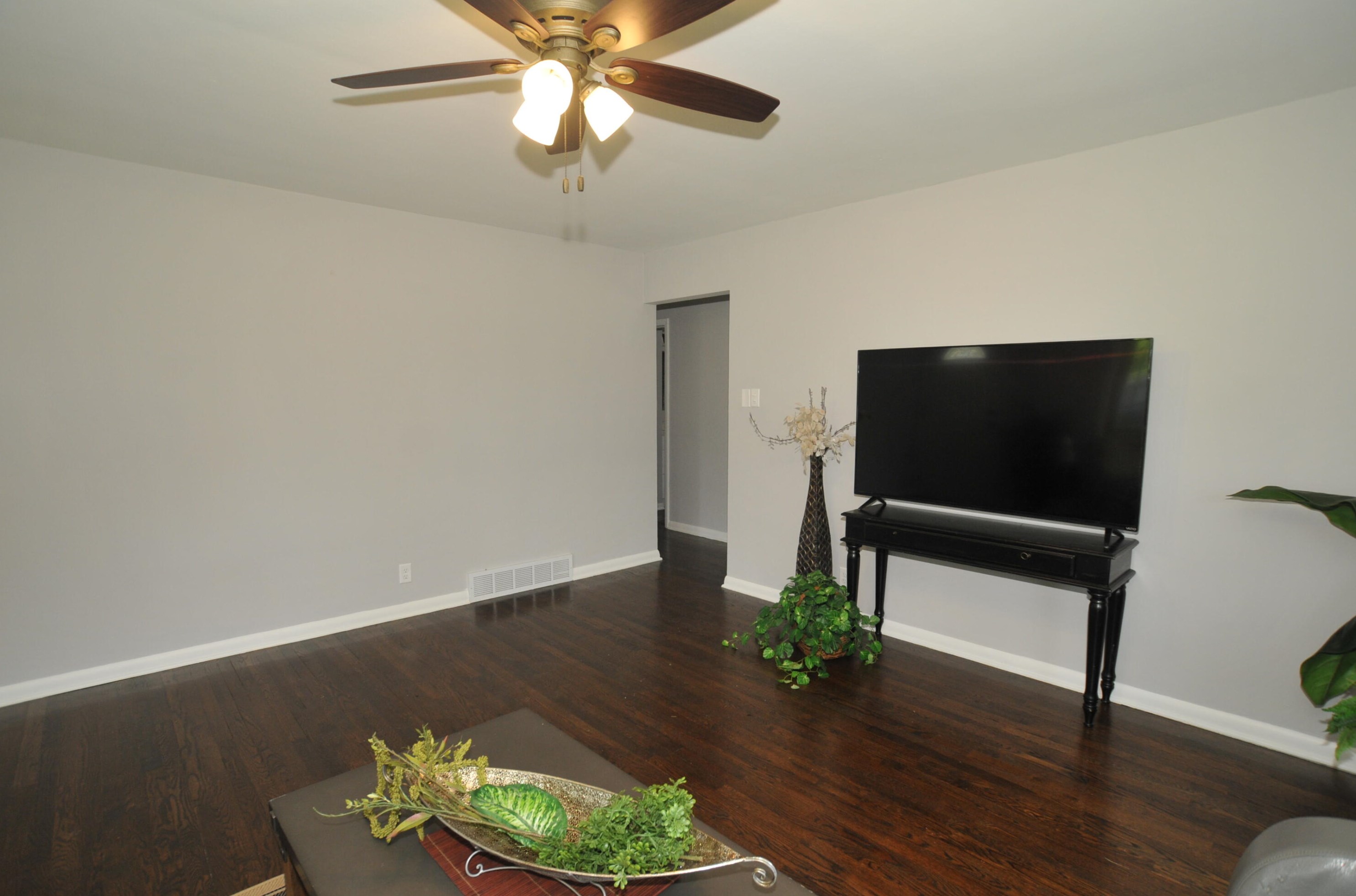 2448 111, Milwaukee WI 53226-4111 exterior