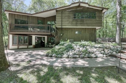 258 Nob Hill Dr, Colgate, WI 53017