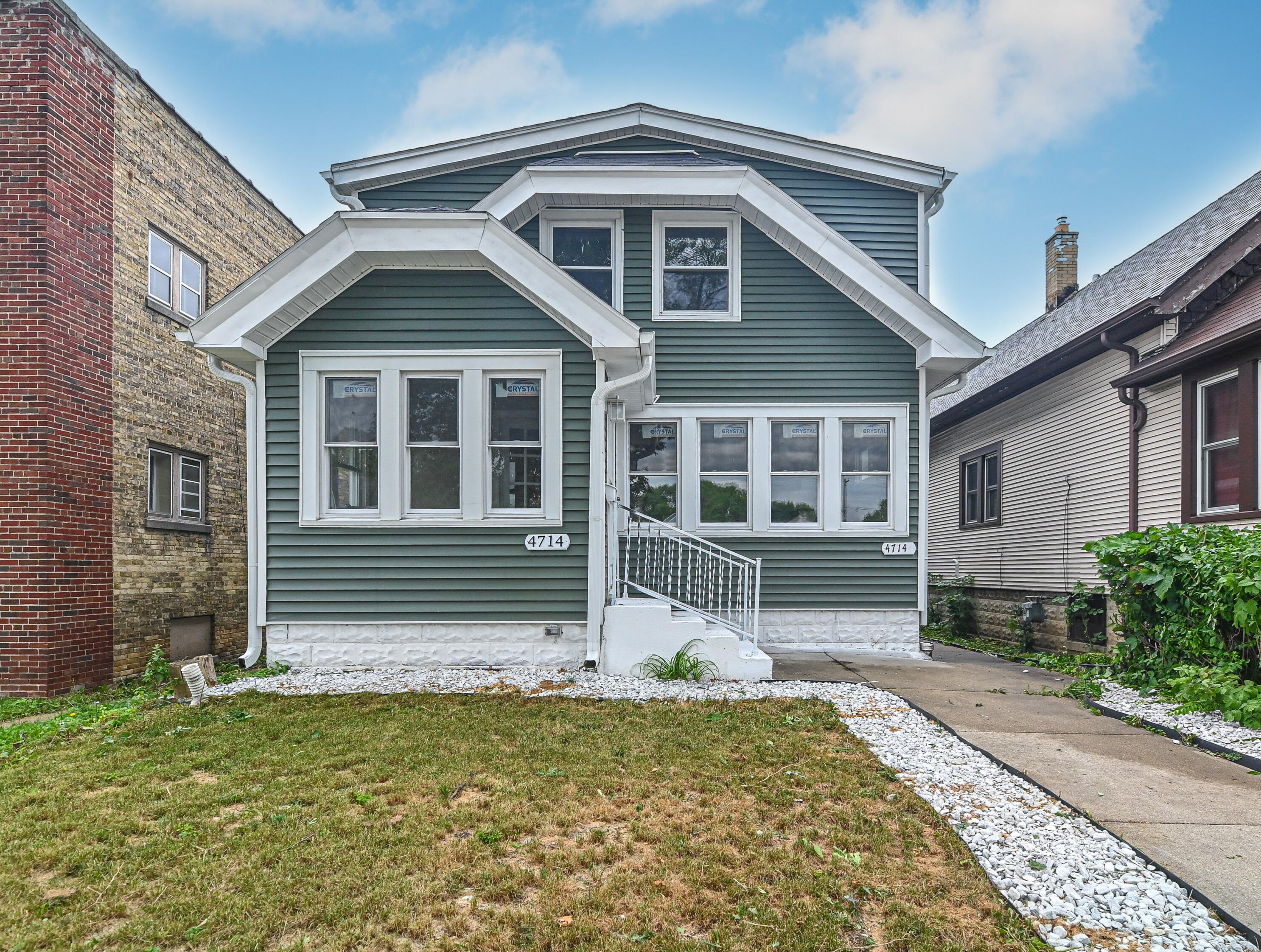 4714 N 37th St, Milwaukee, WI 53209