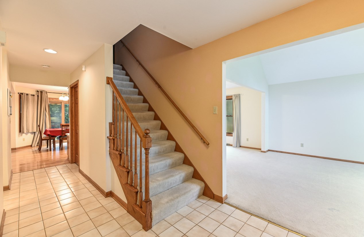 13725 Courtland Ave, Brookfield, WI 53005