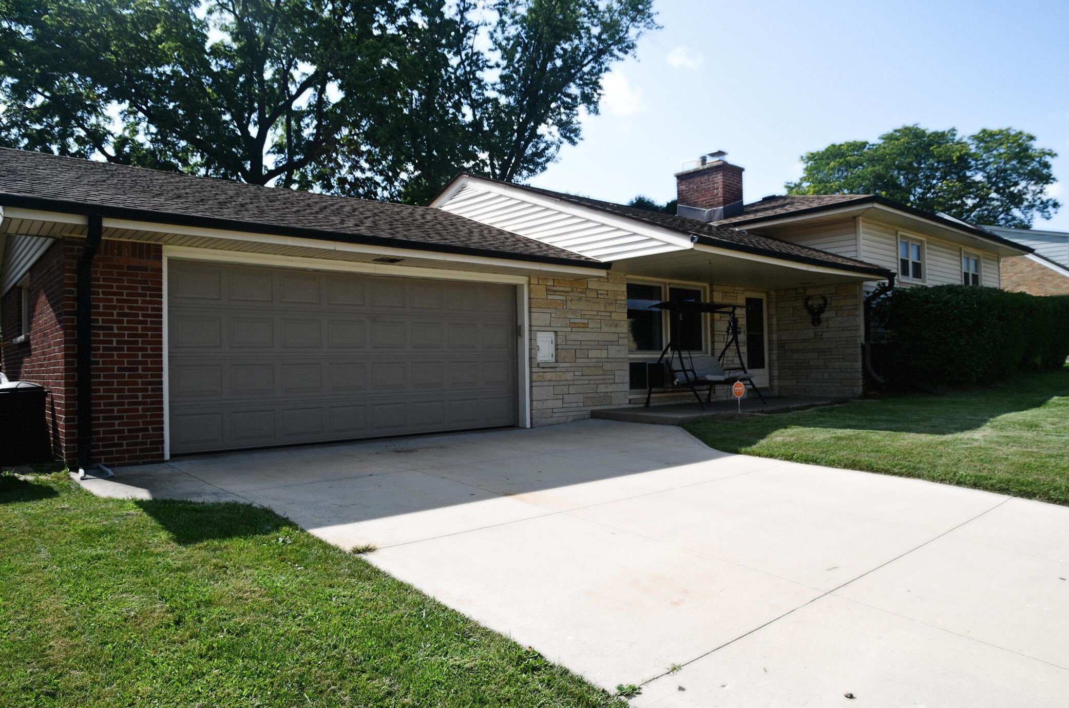 2411 N 113th St, Milwaukee, WI 53226