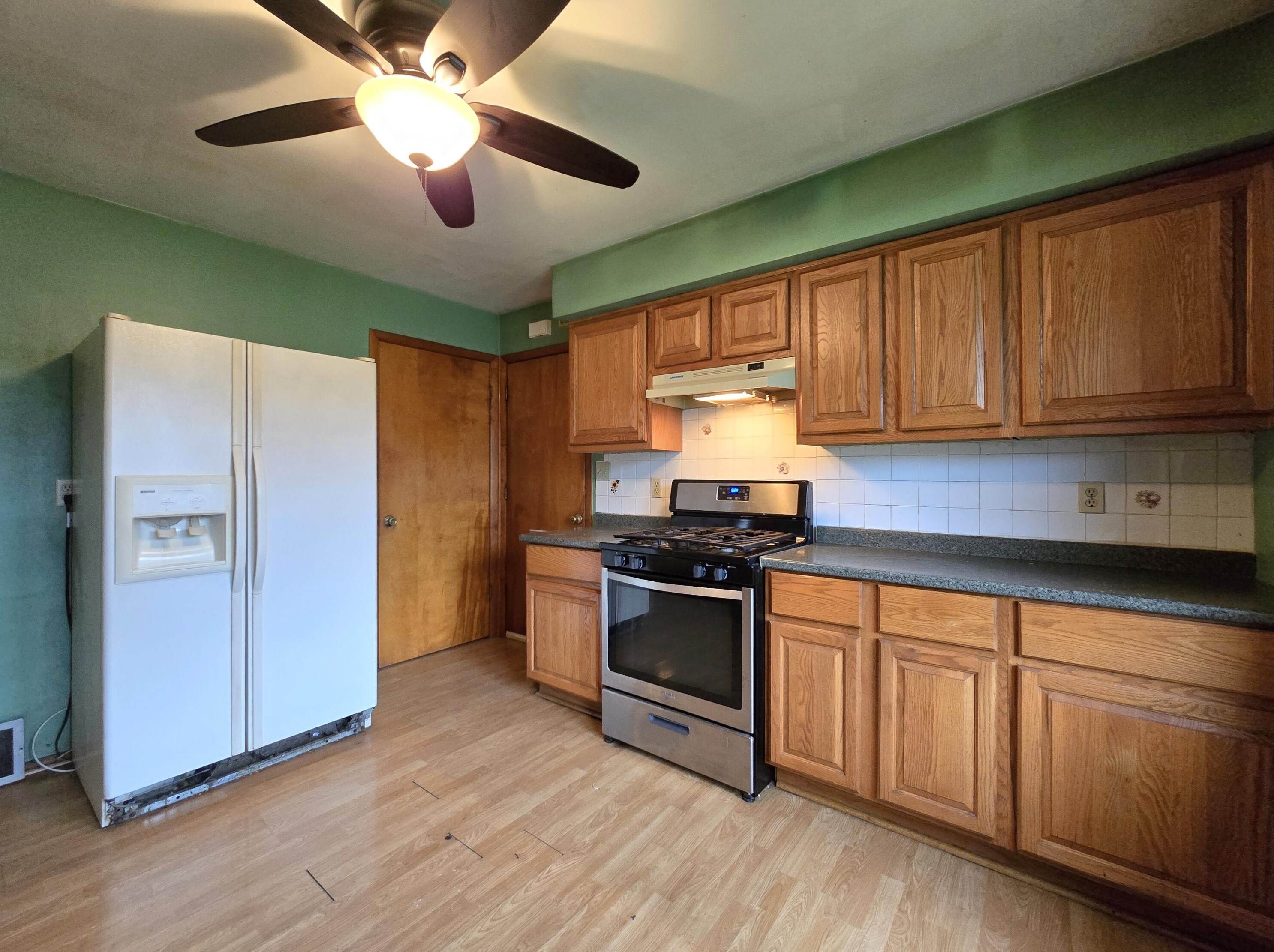714 Sycamore Ave, South Milwaukee, WI 53172