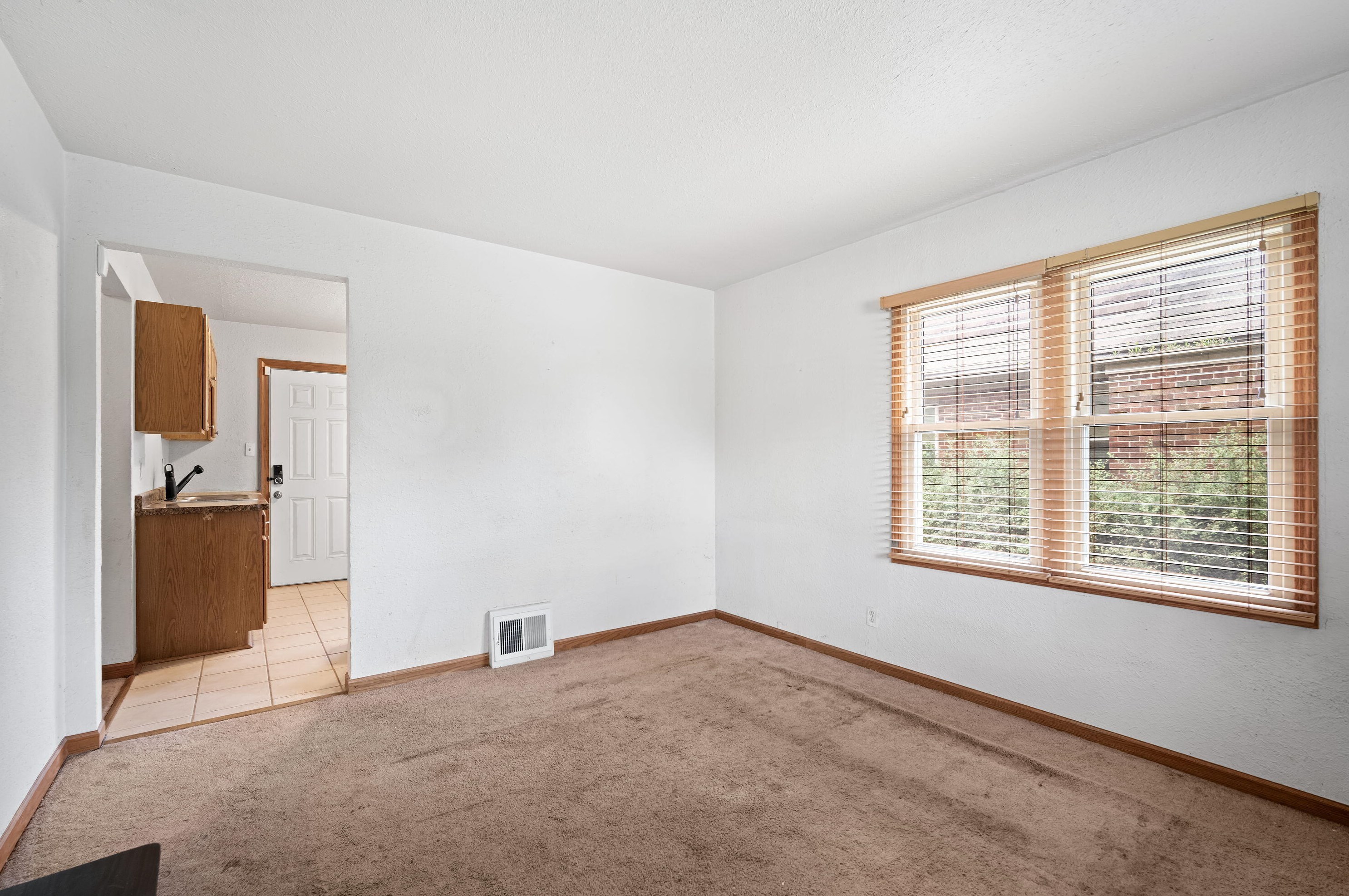3218 N 60th St, Milwaukee, WI 53216