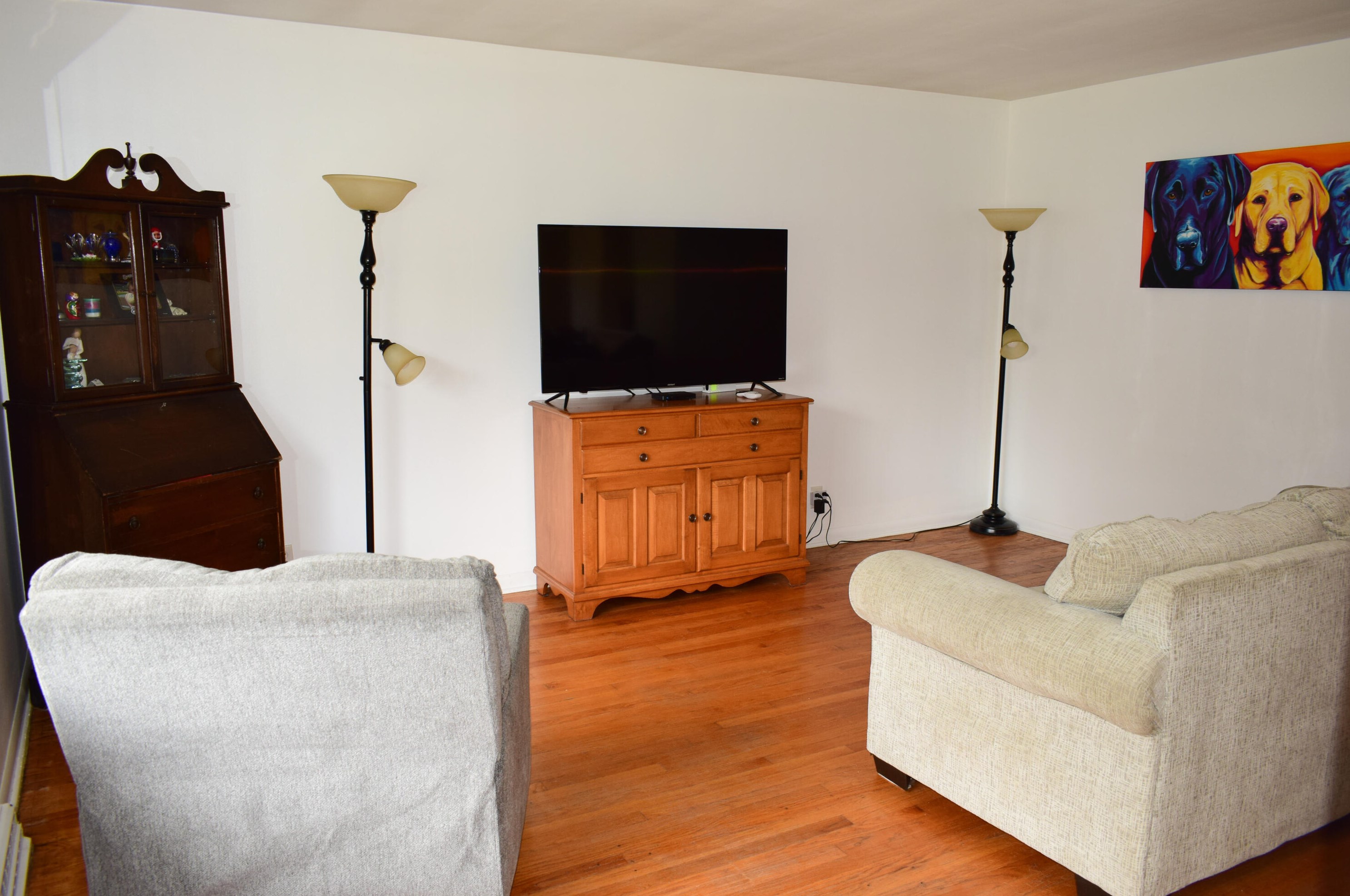 4706 W Calumet Rd, Milwaukee, WI 53223