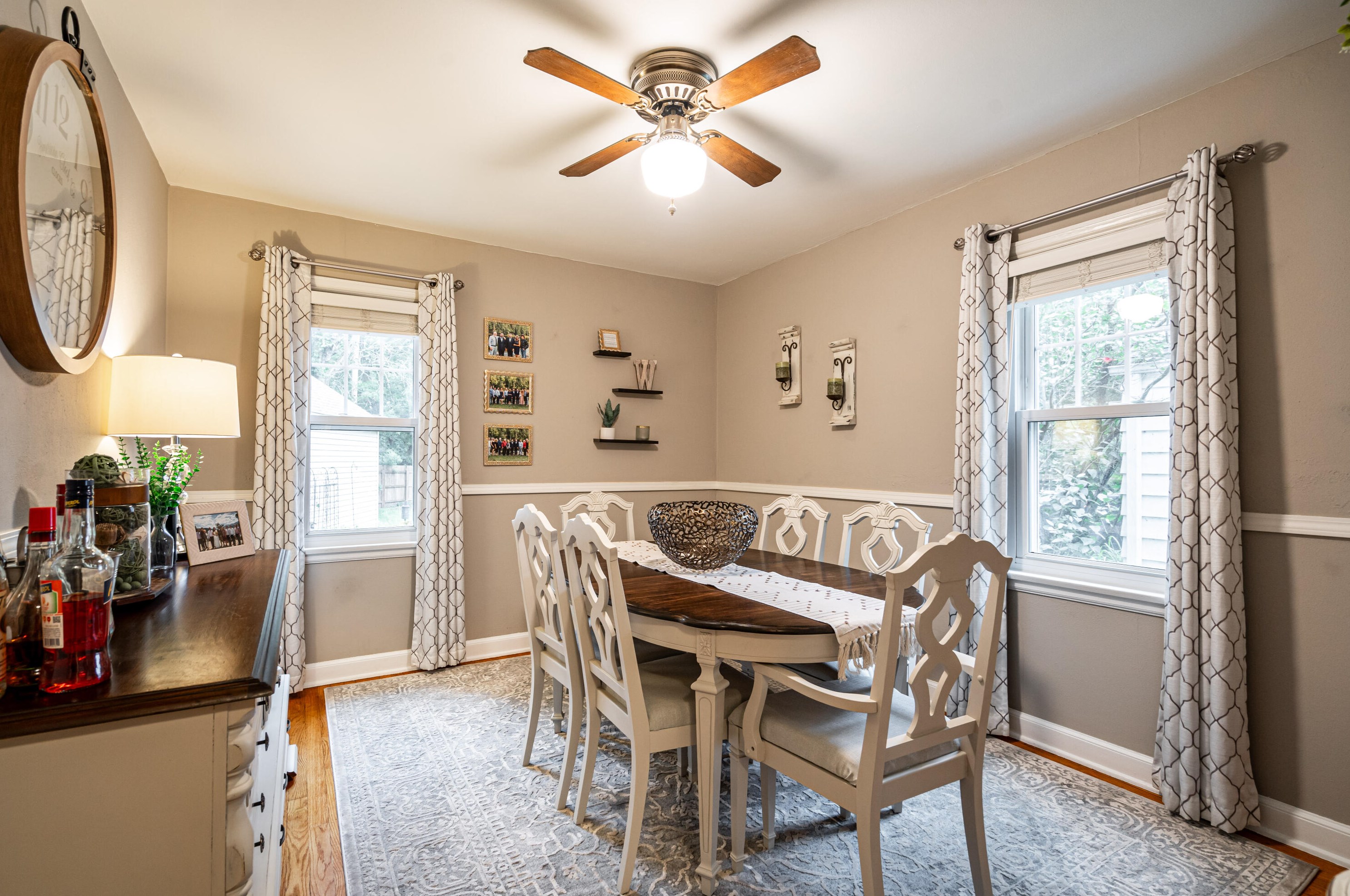 6621 Howard Ave, Milwaukee WI  53220-1805 exterior