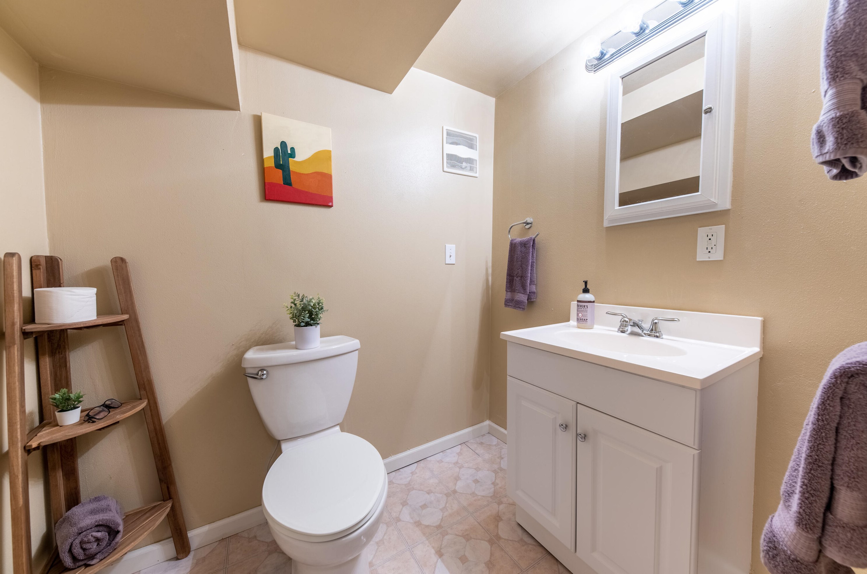 2461 60, Milwaukee WI 53219-2130 exterior