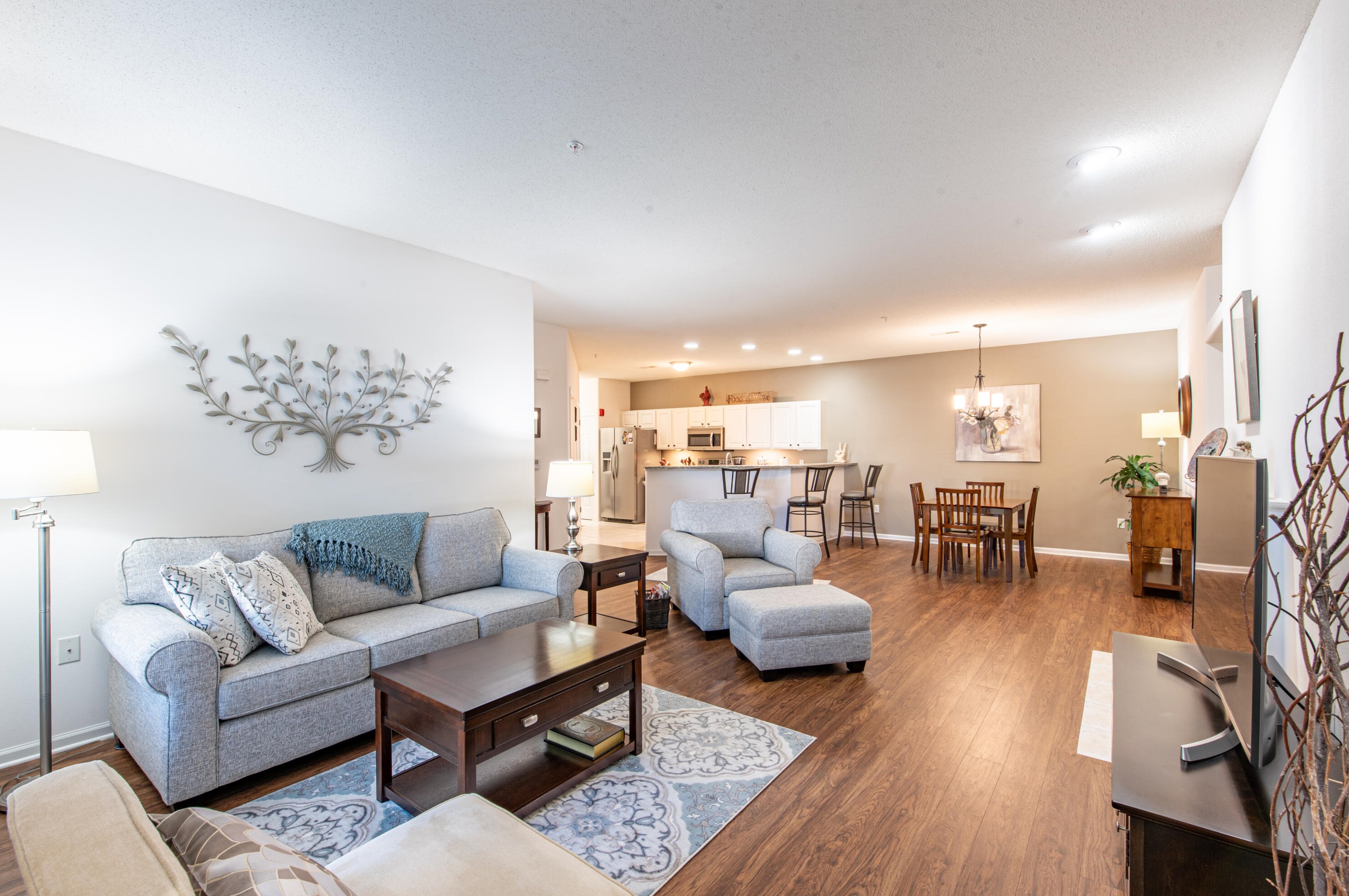 10204 W Deerwood Ln, Hales Corners, WI 53132