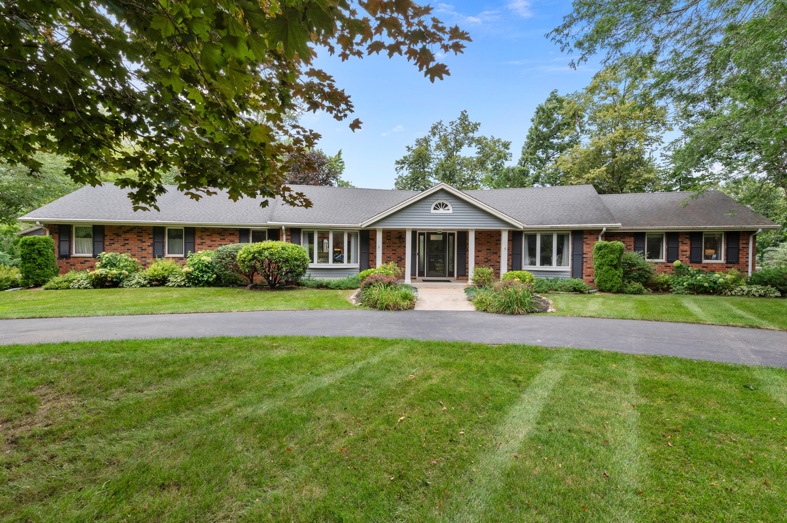 158 Linda Ln, Colgate, WI 53017