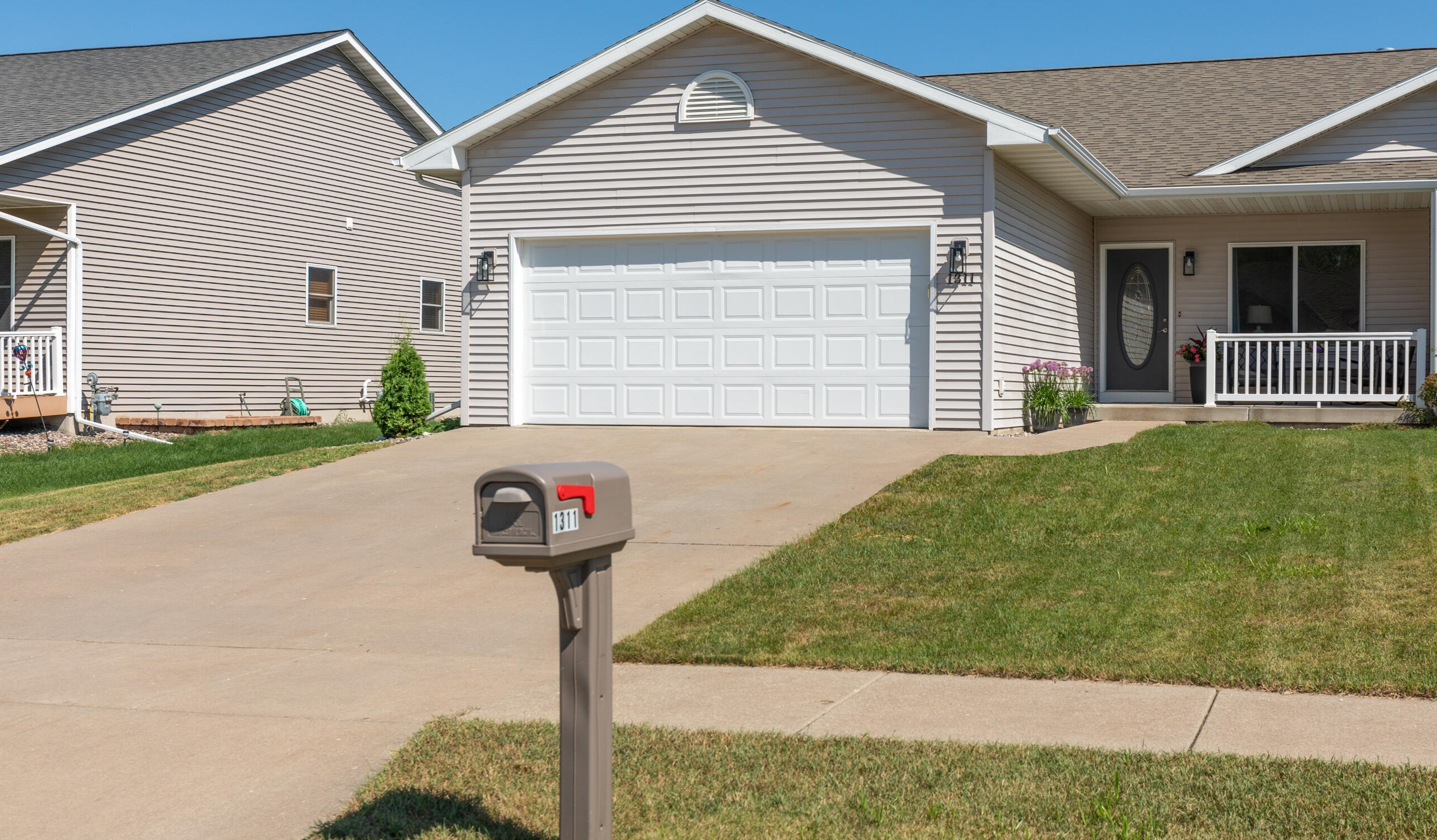 1311 Harvest Cir, Holmen, WI 54636