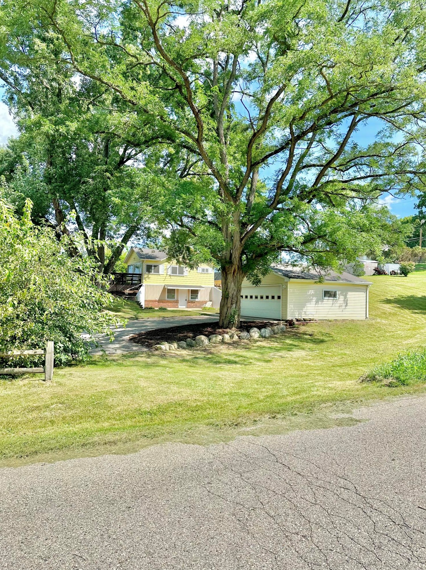 33623 Fern Dr, Lyons, WI 53105