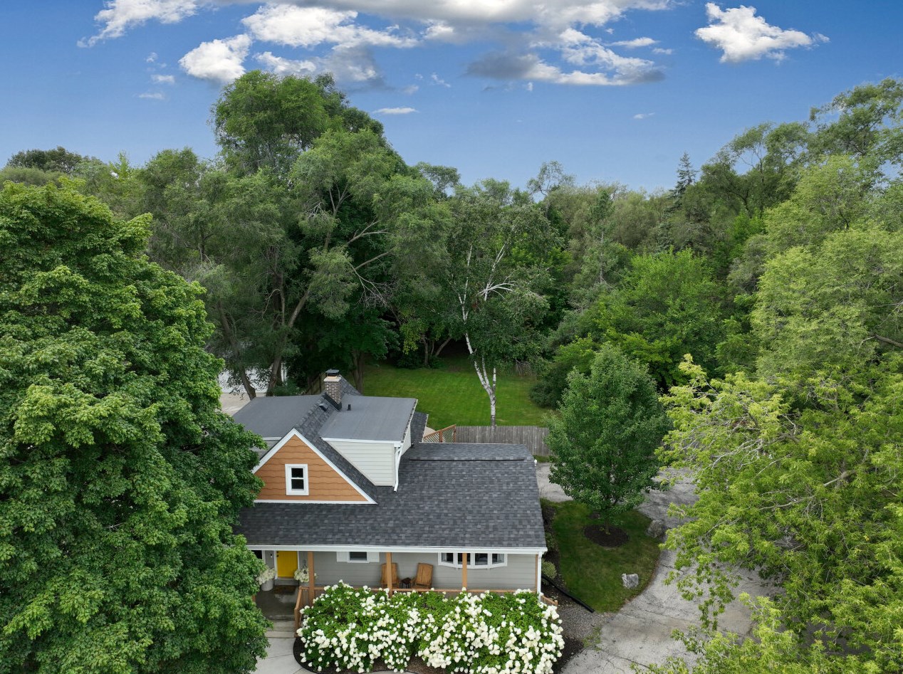 8237 N 44th St, Milwaukee, WI 53223