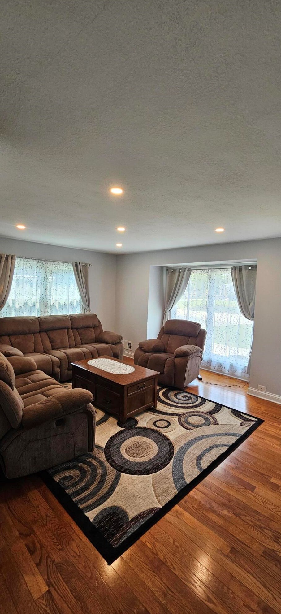 4356 S 47th St, Milwaukee, WI 53220