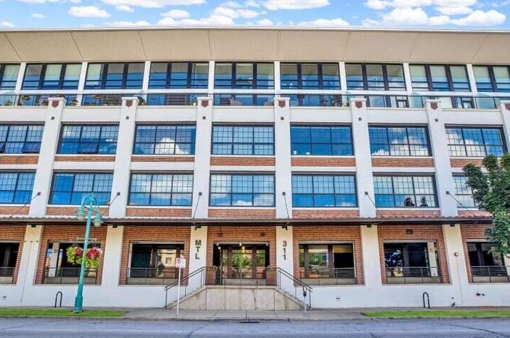 311 E Erie St #217, Milwaukee, WI 53202