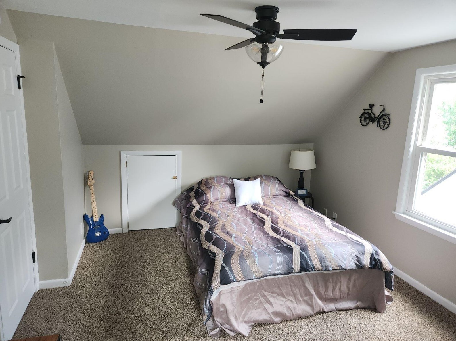 8144 Lisbon Ave, Milwaukee WI 53222-3827 exterior