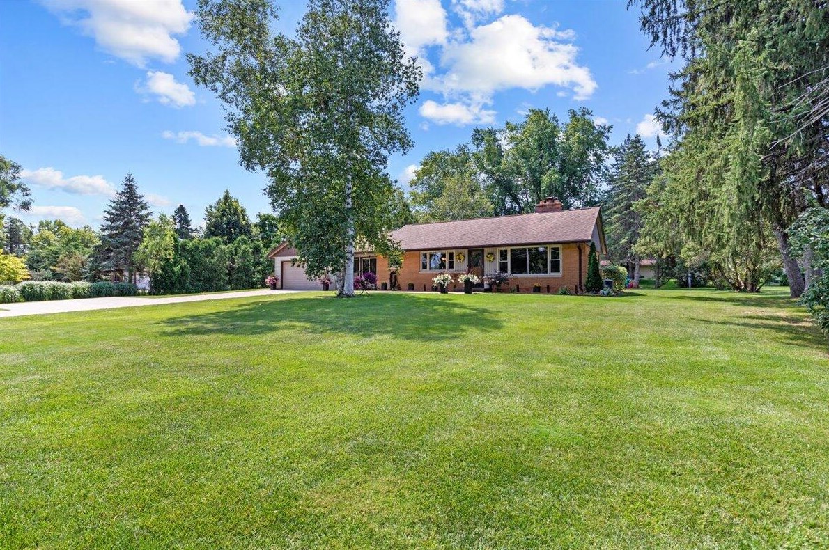 14225 W Lisbon Rd, Brookfield, WI 53005