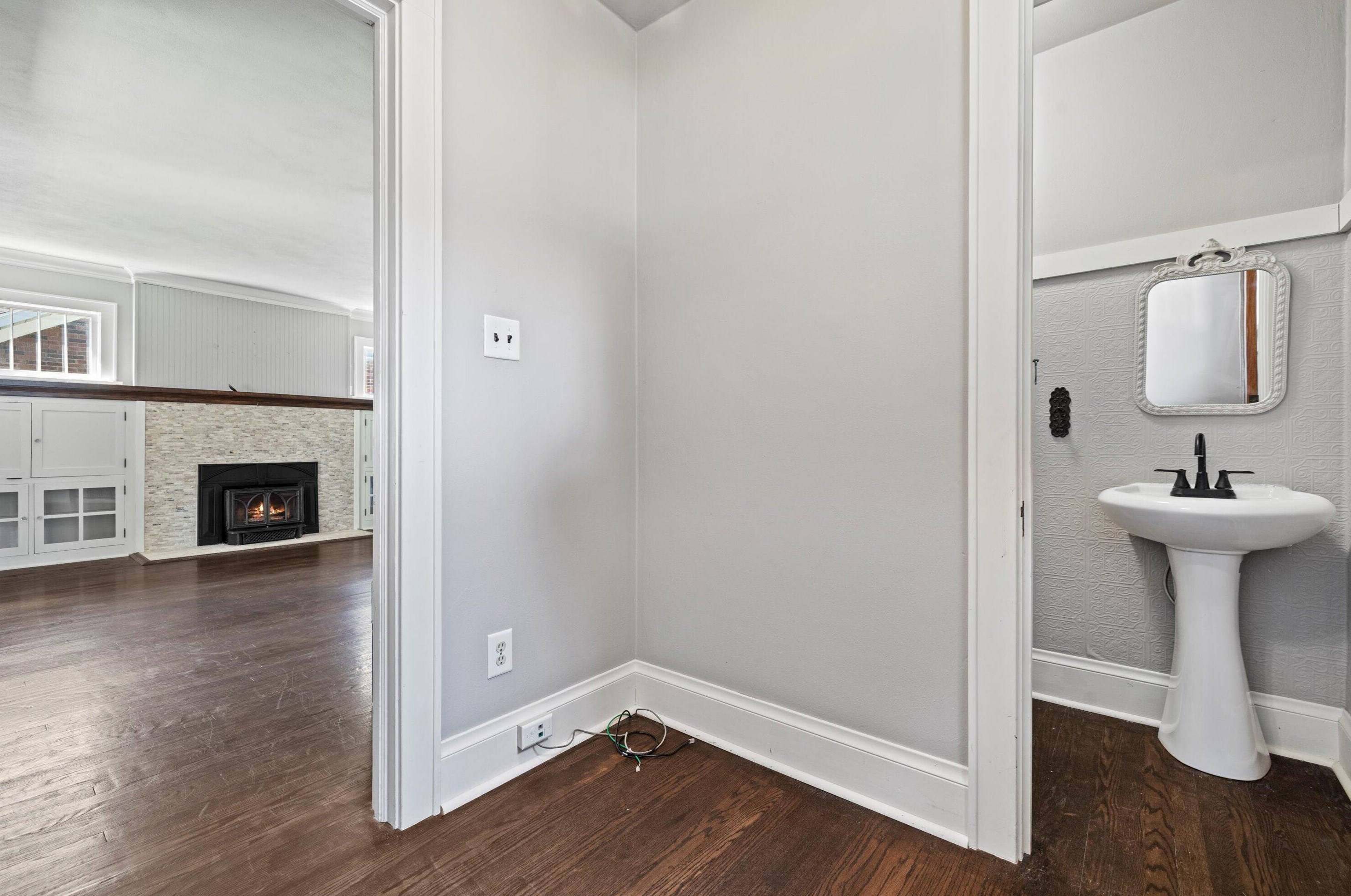 7016 27th Ave, Kenosha WI  53143-5216 exterior
