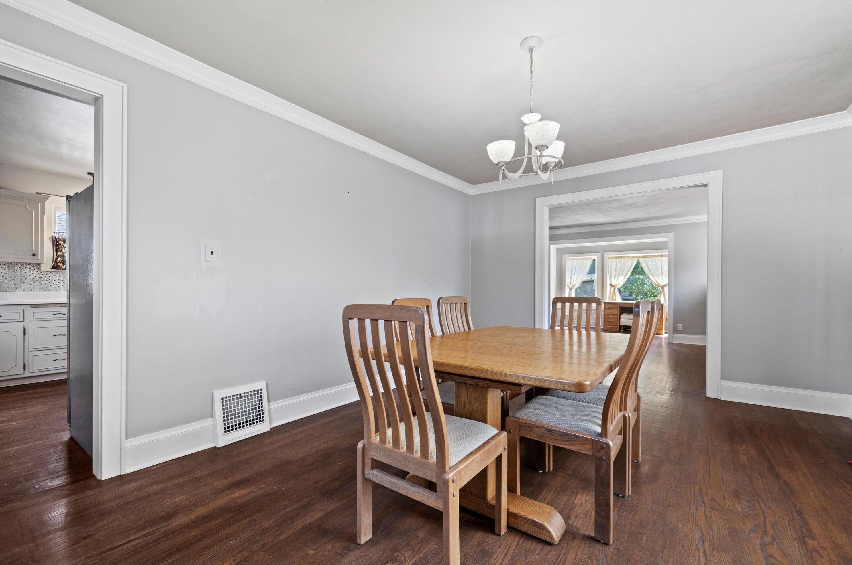 7016 27th Ave, Kenosha WI  53143-5216 exterior